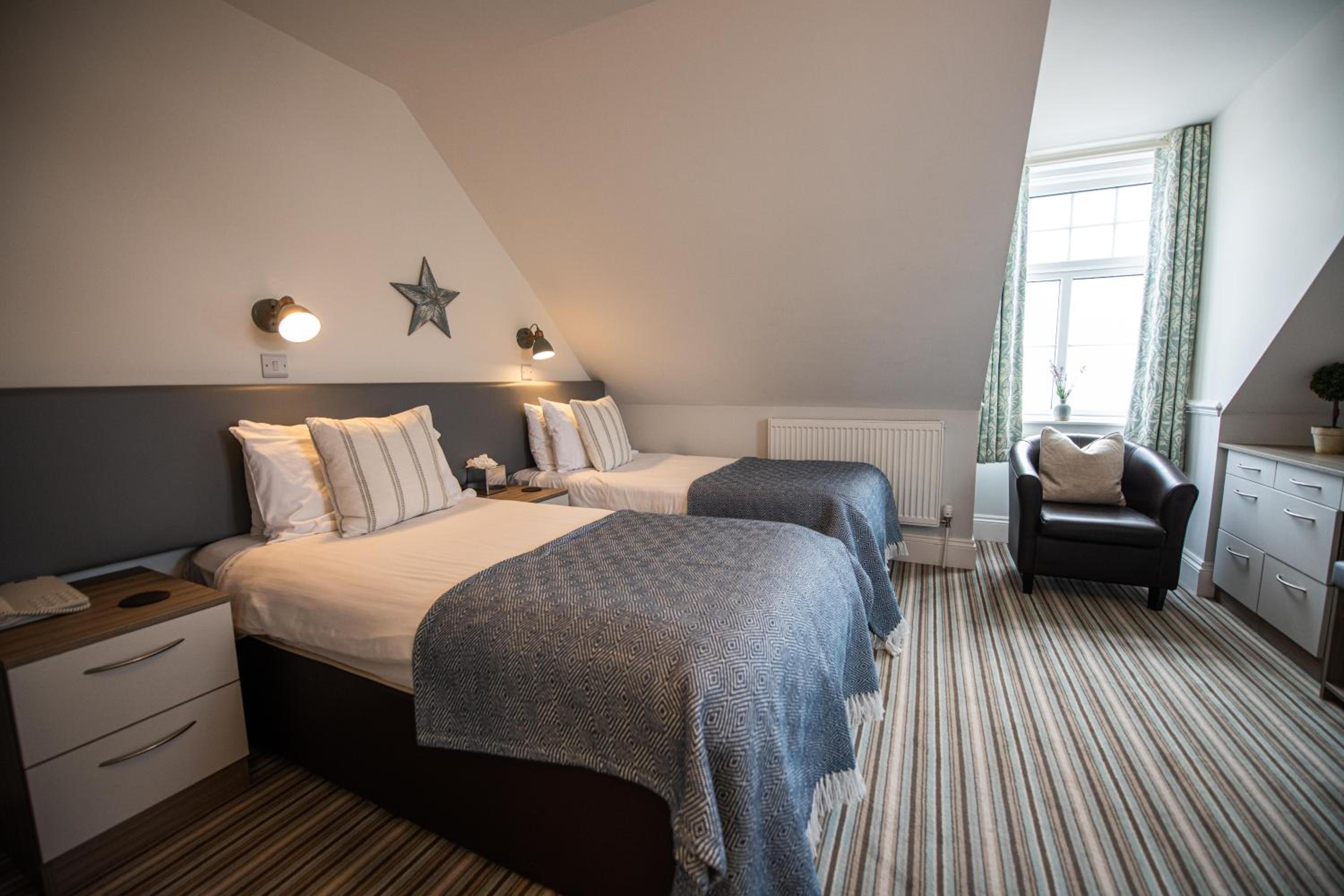 Twin Room with Sea View photo 1