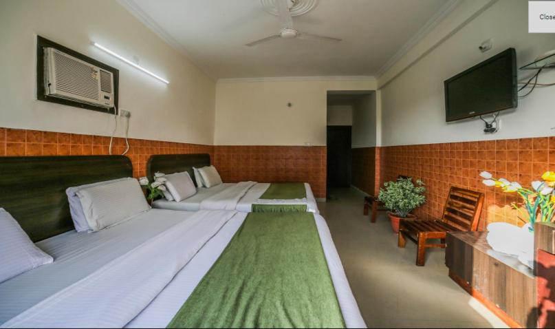 Deluxe Quadruple Room - Photo 1