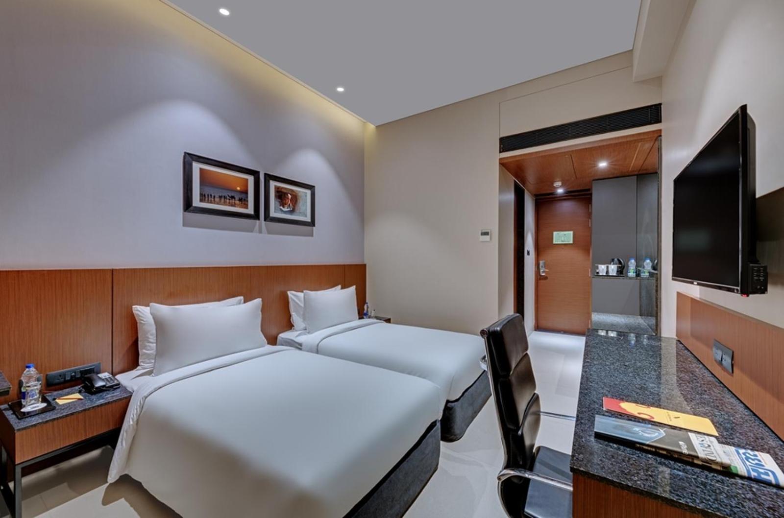 Deluxe Twin Room - Photo 5