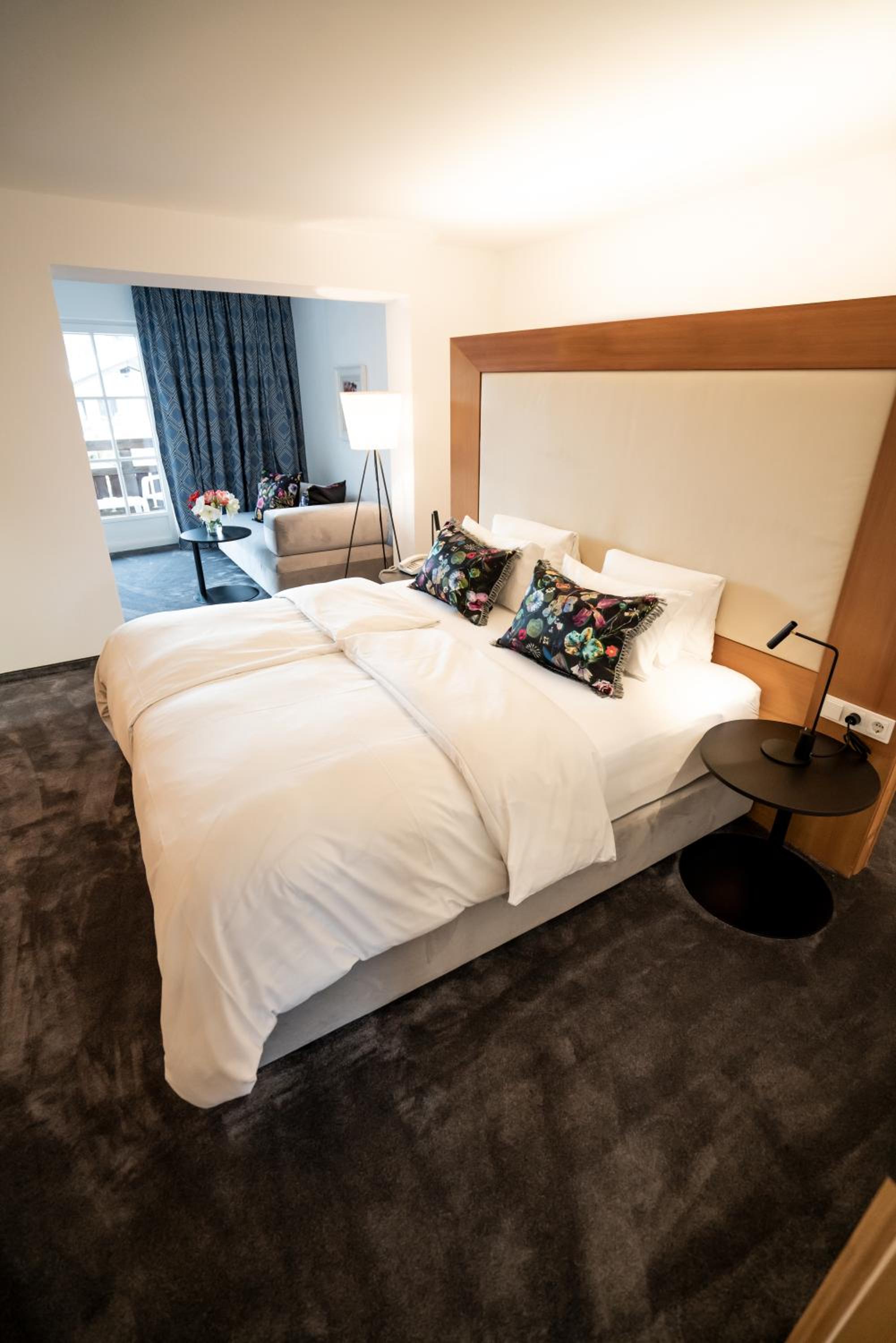 Suite - Photo 10