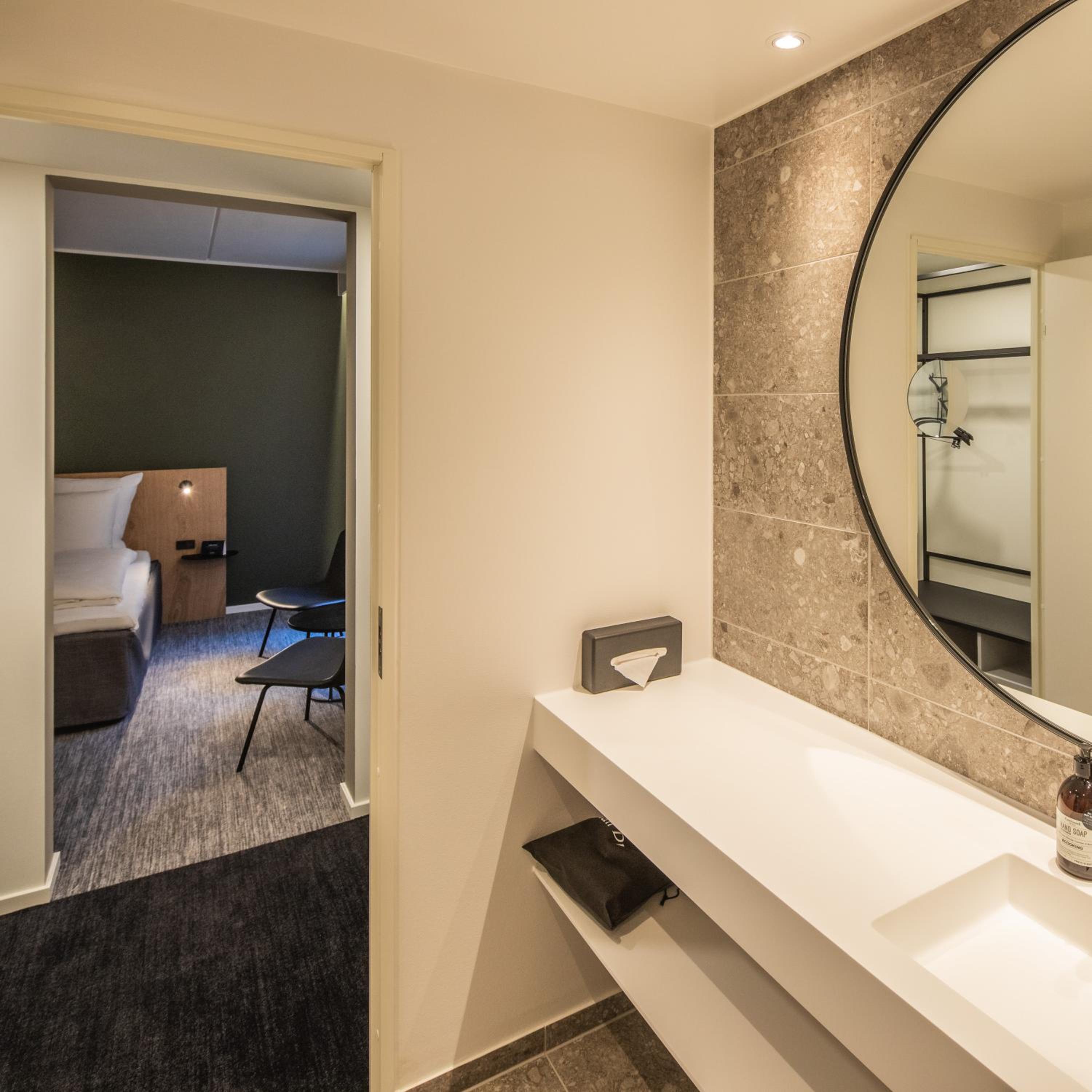 Superior Quadruple Room - Photo 2
