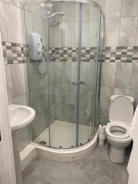 One-Bedroom Apartment - Photo 17