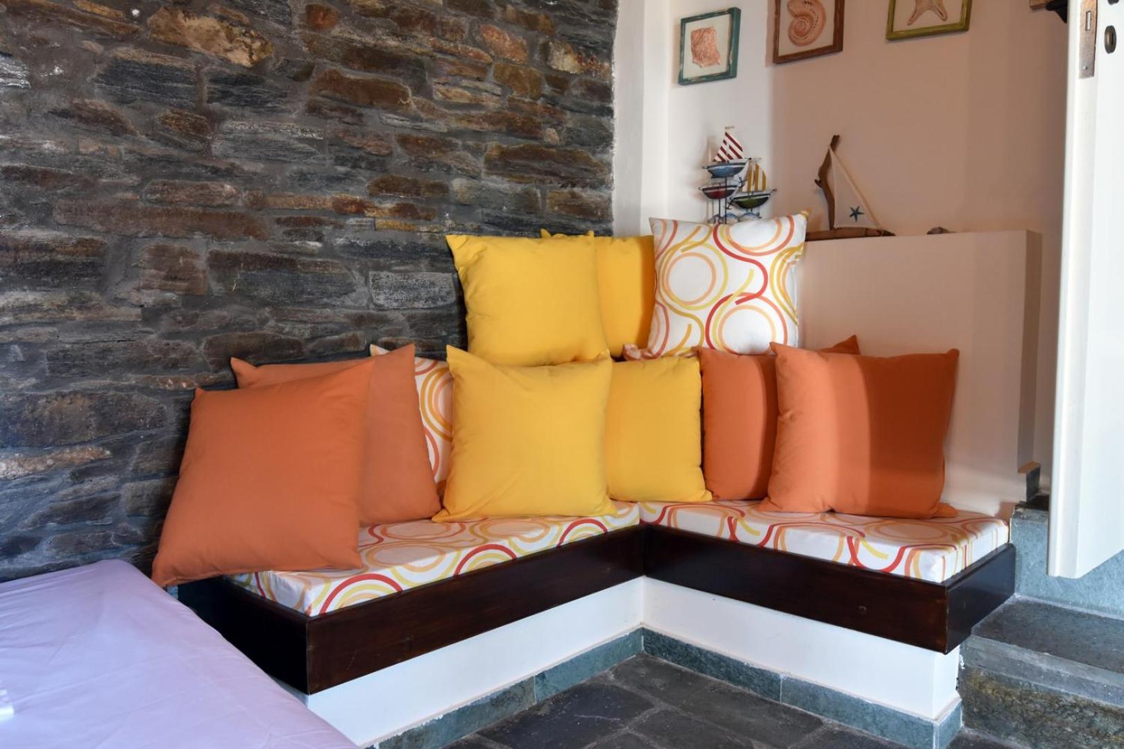 Three-Bedroom House photo 2