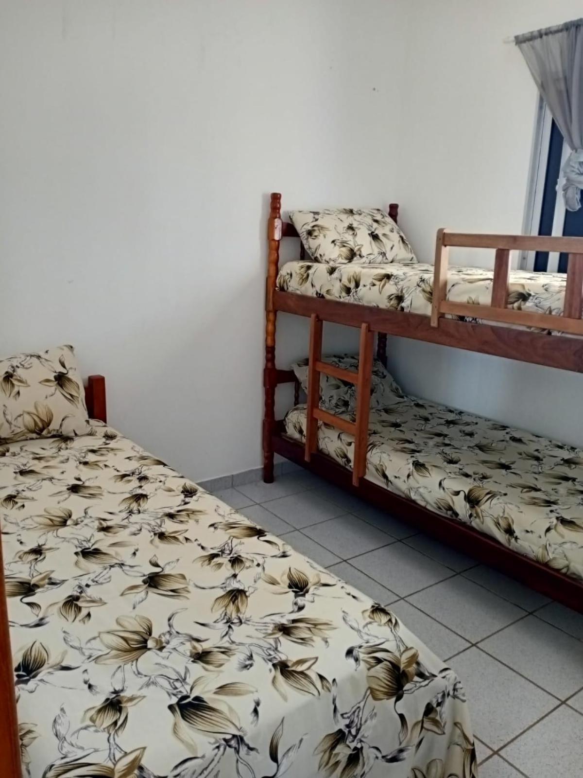 Apartment with Sea View - Photo 4
