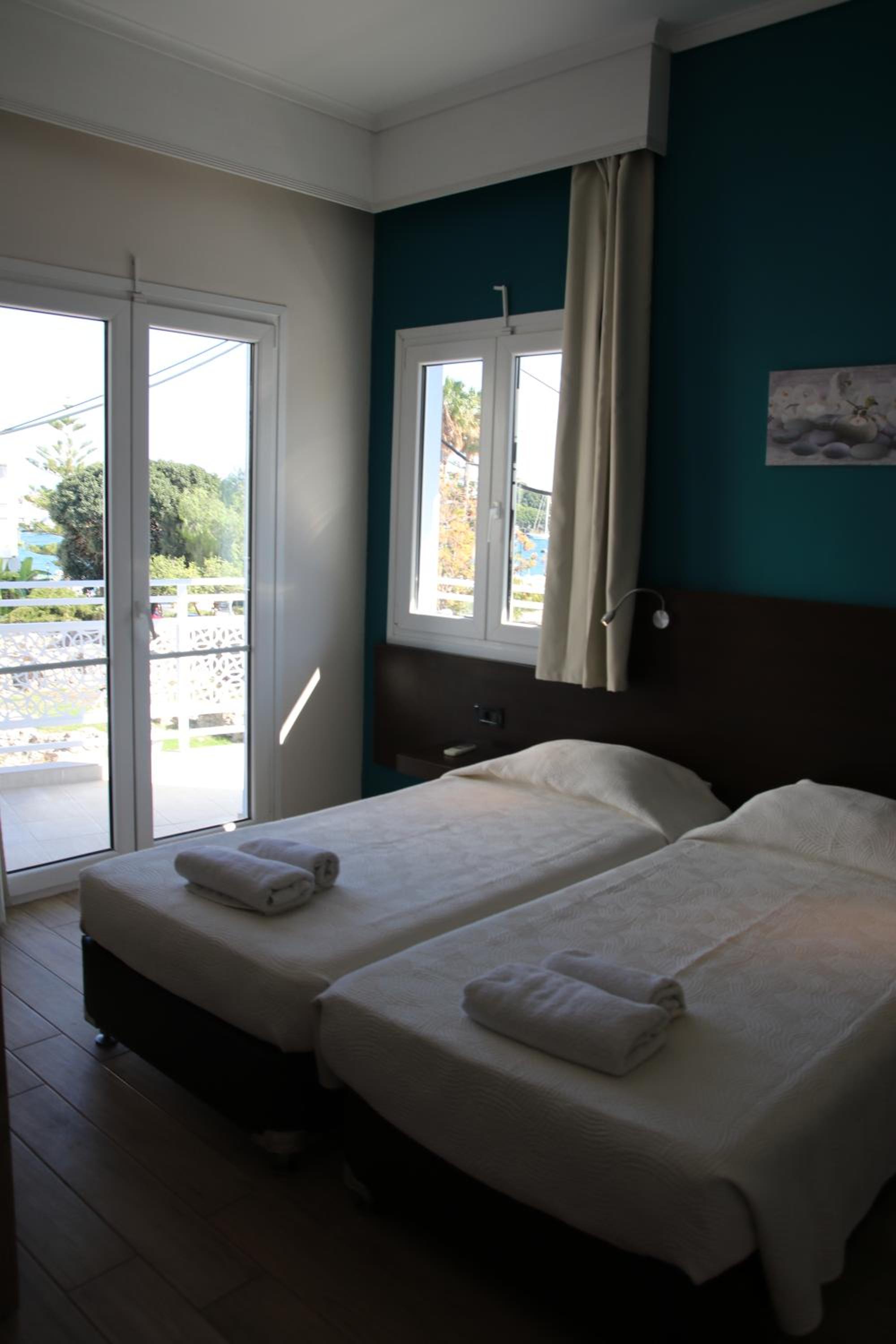 Double or Twin Room with Balcony photo 1