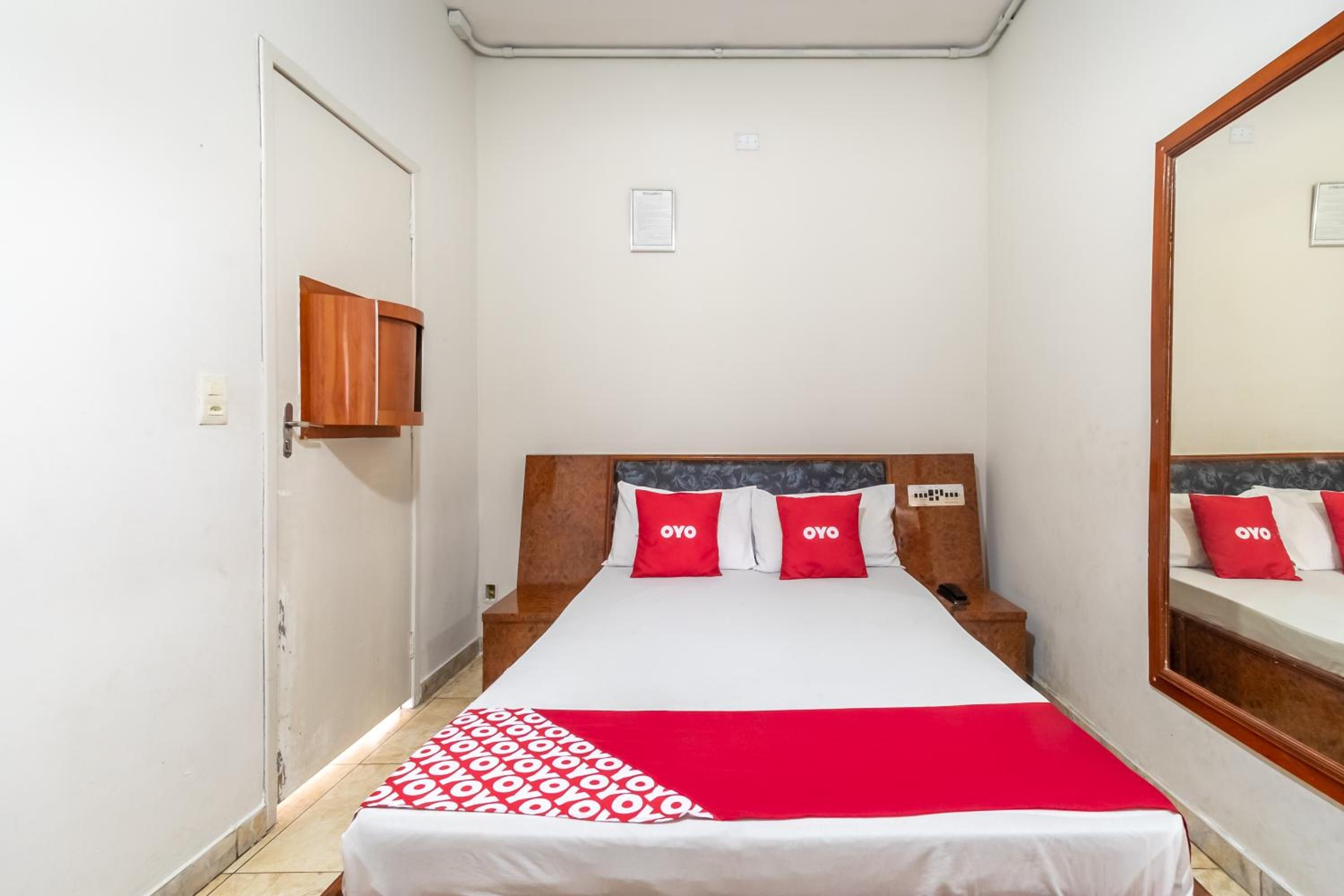 Triple Room (1 Double bed + 1 Single bed) - Photo 4