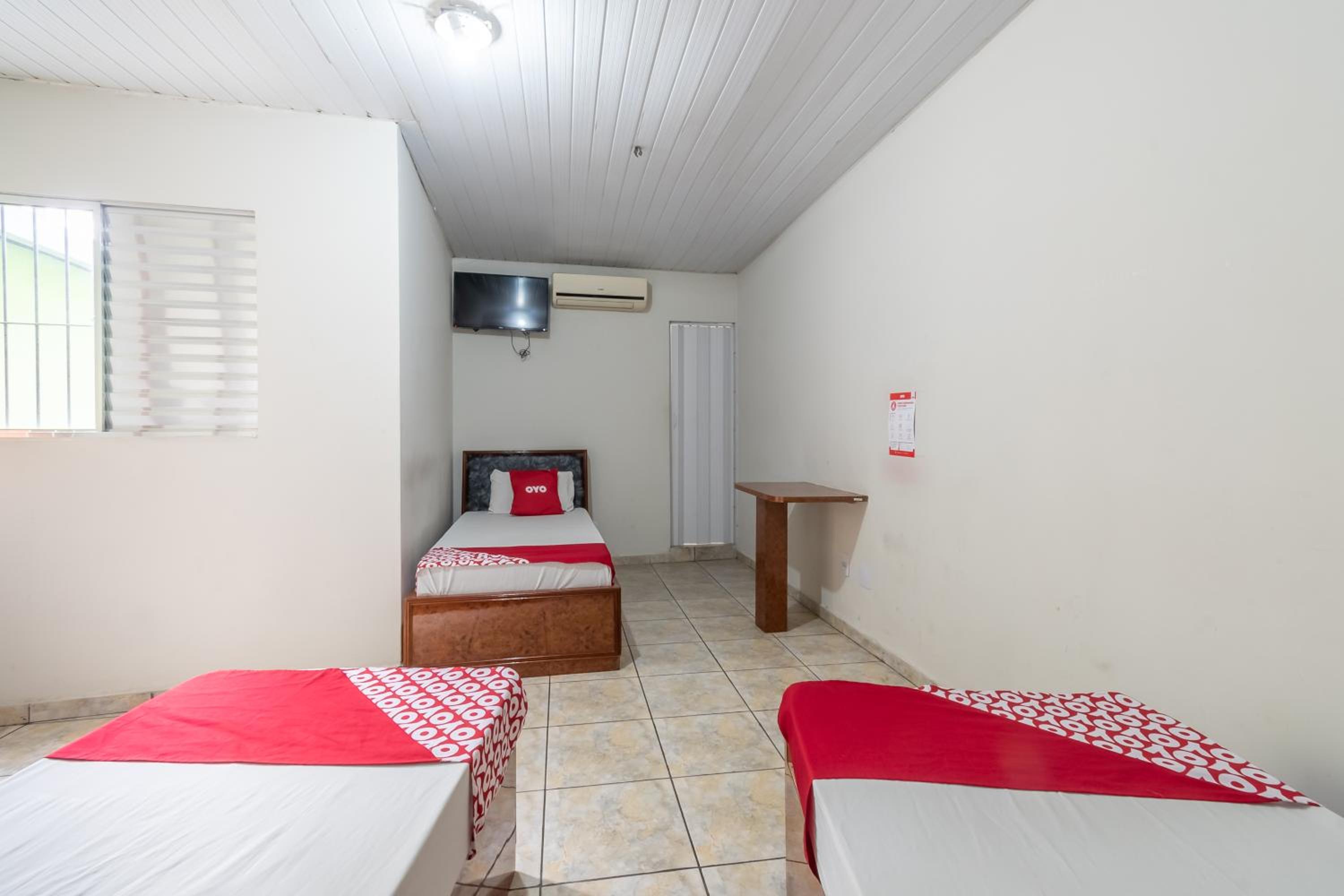 Triple Room (3 Single beds) - Photo 2