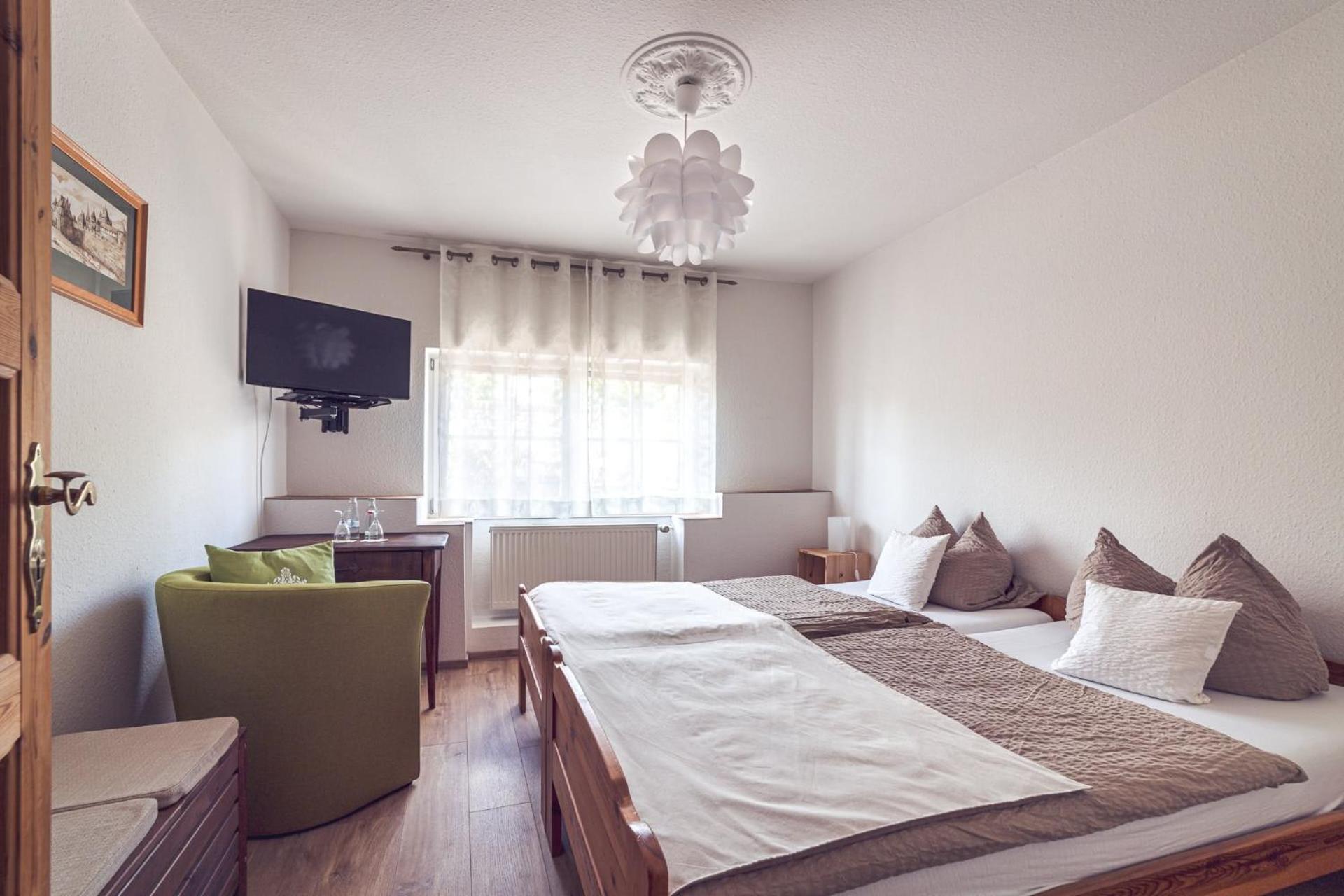 Small Double Room photo 2