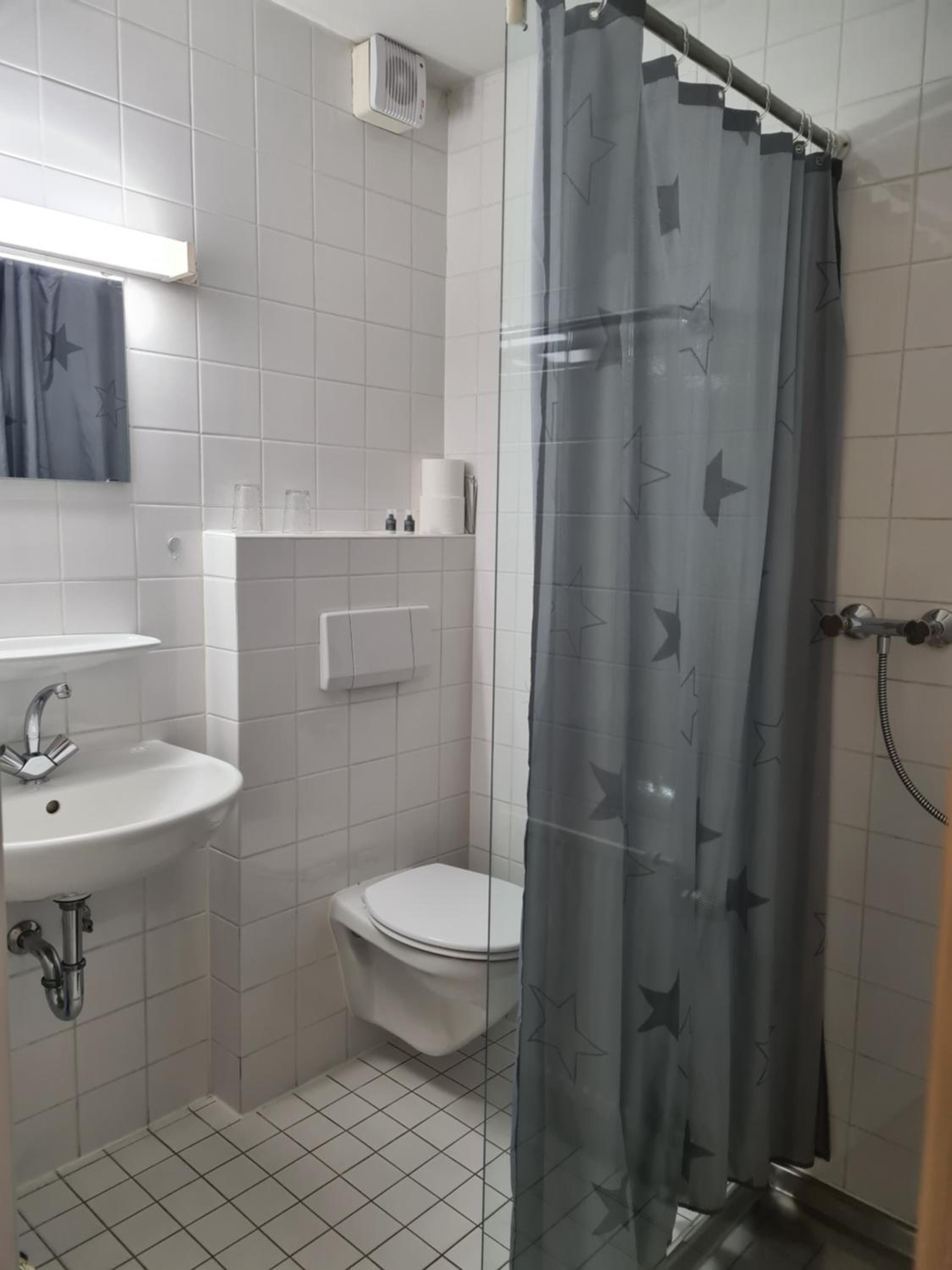 Double Room - Photo 4