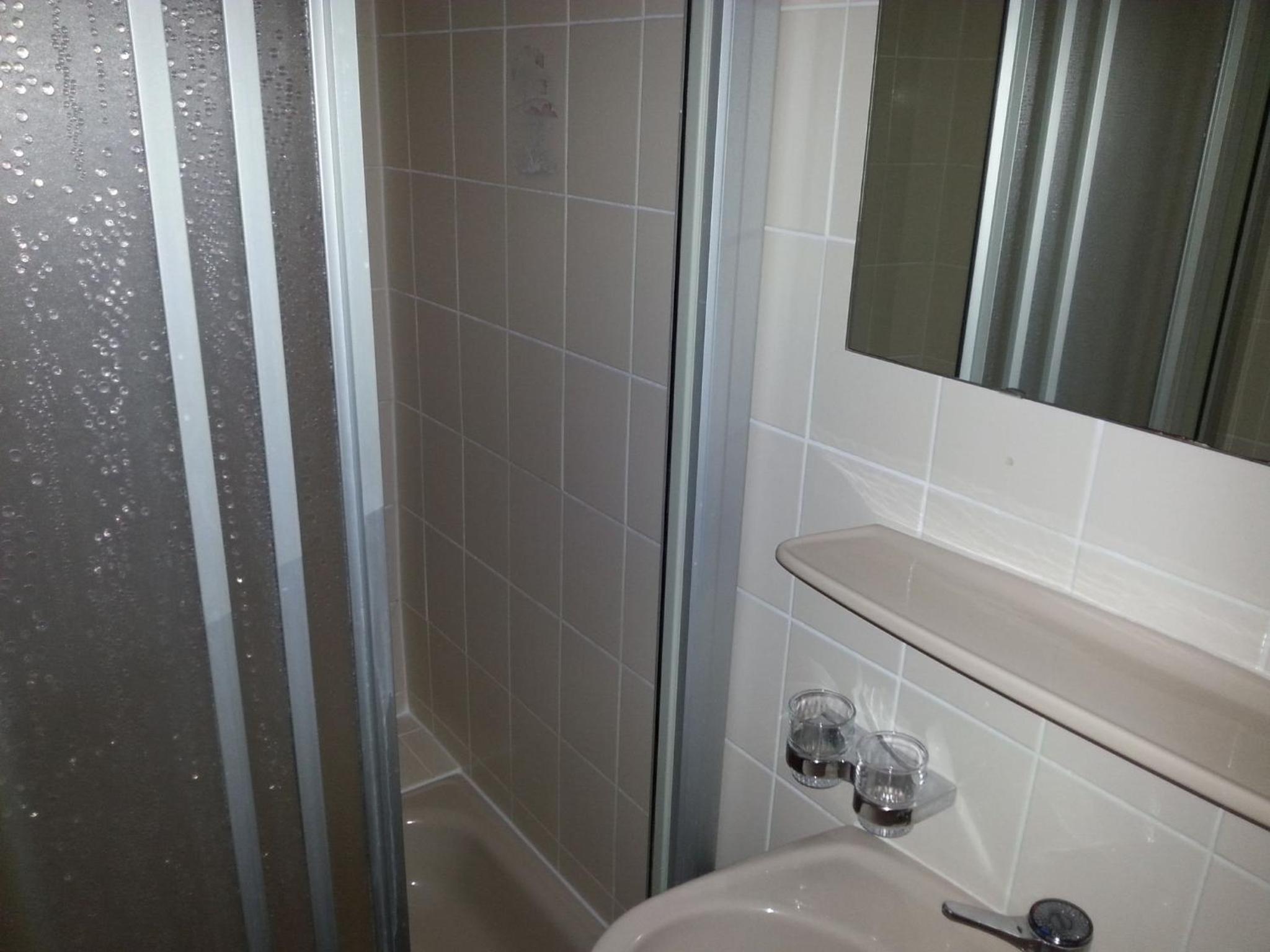 Double Room - Photo 11