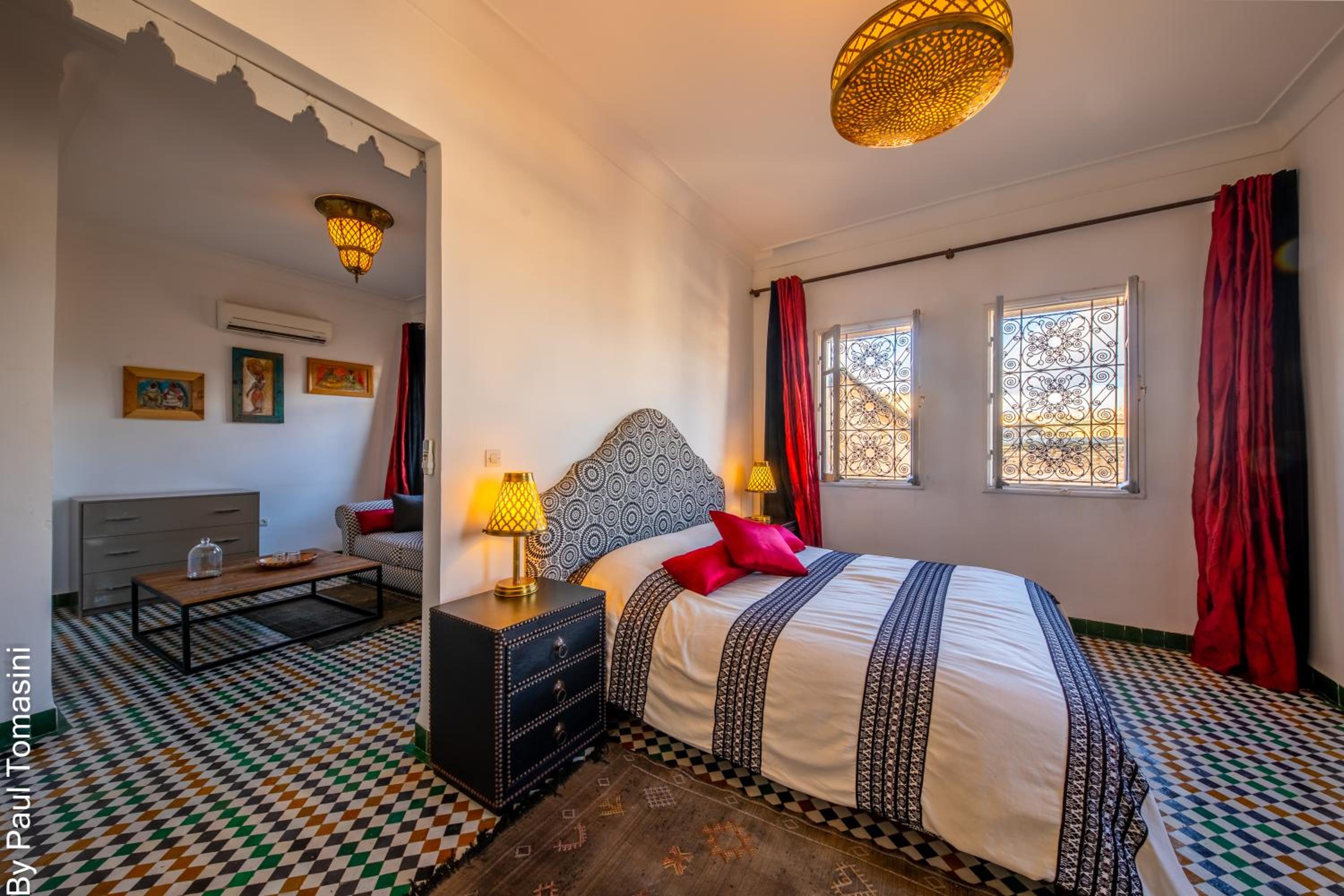 Deluxe Double Room with Private Bathroom photo 1