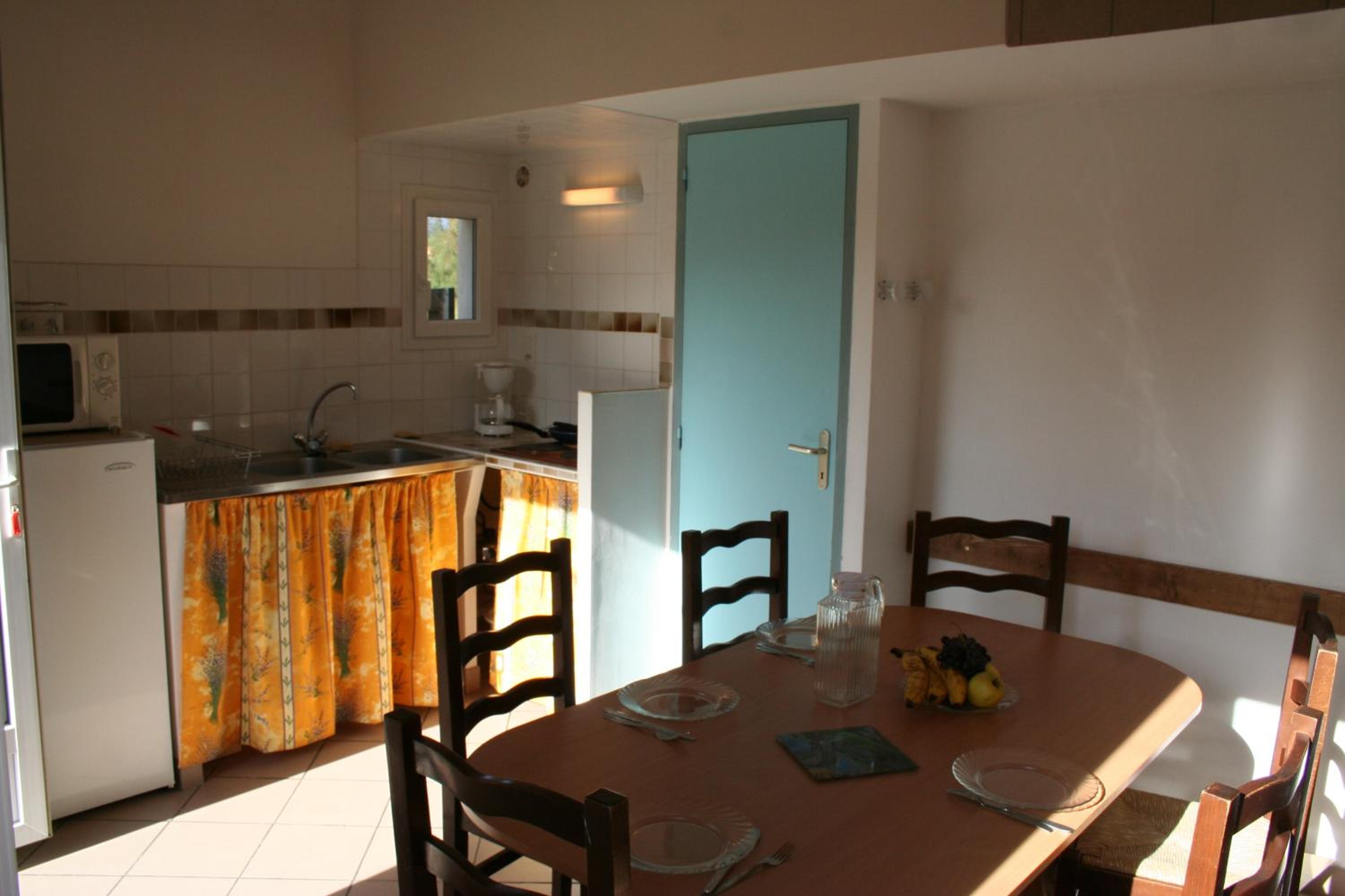 Apartment with Terrace photo 3