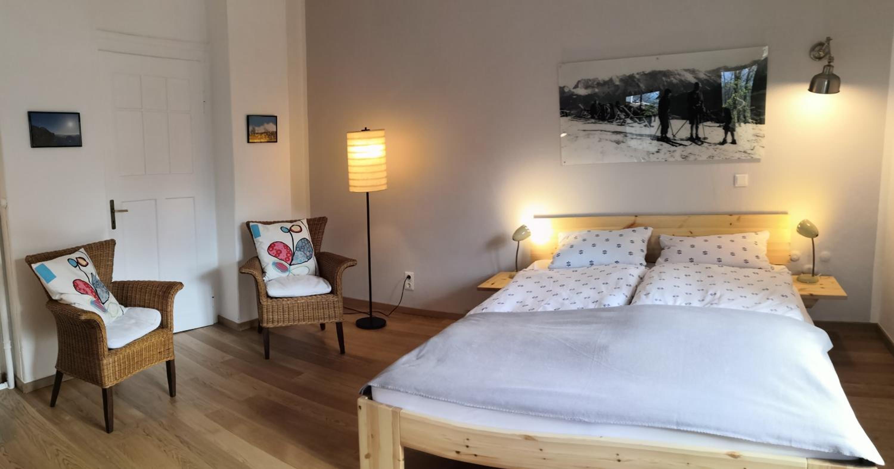 One-Bedroom House photo 1