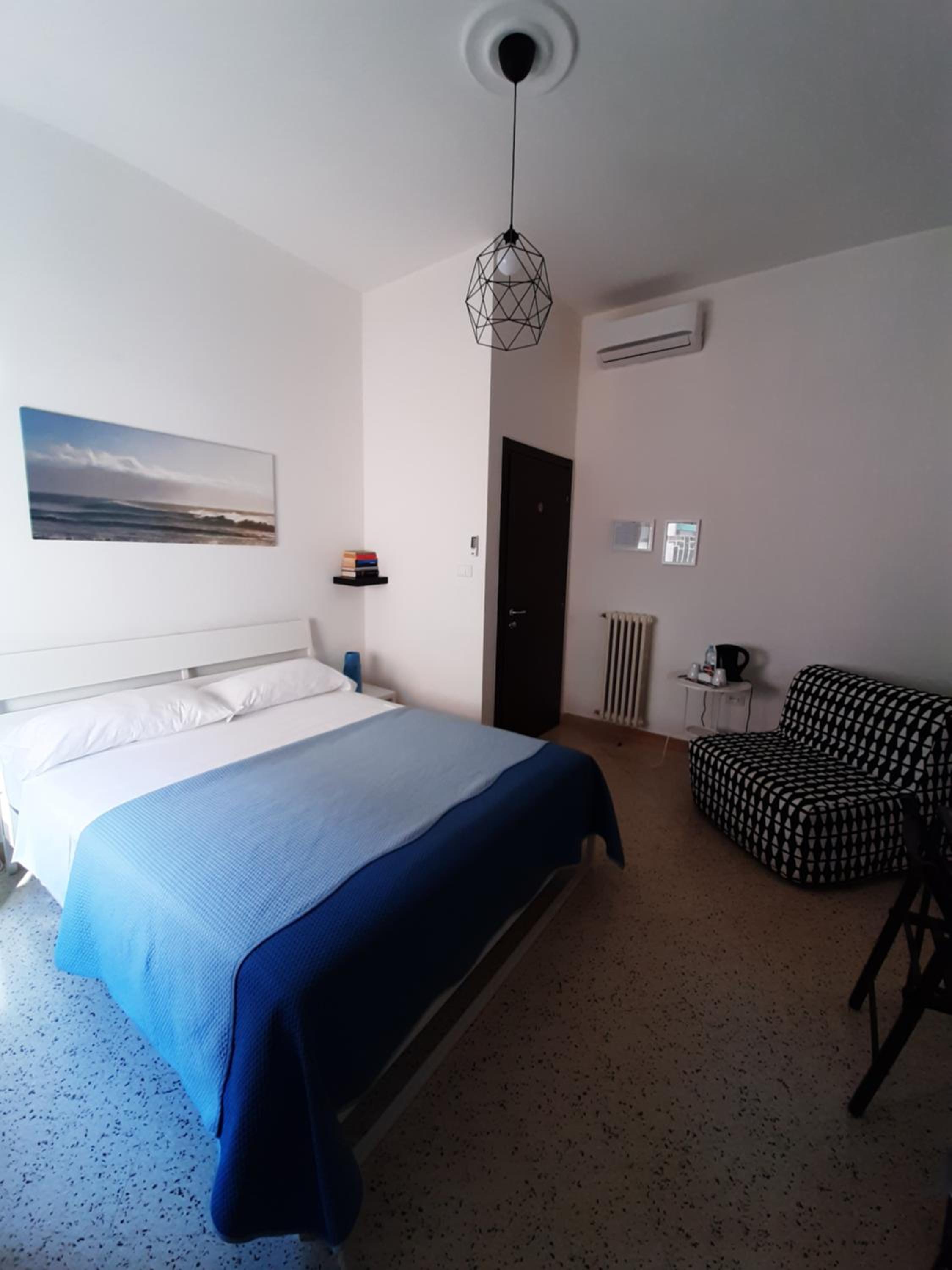 Triple Room with Private External Bathroom photo 1