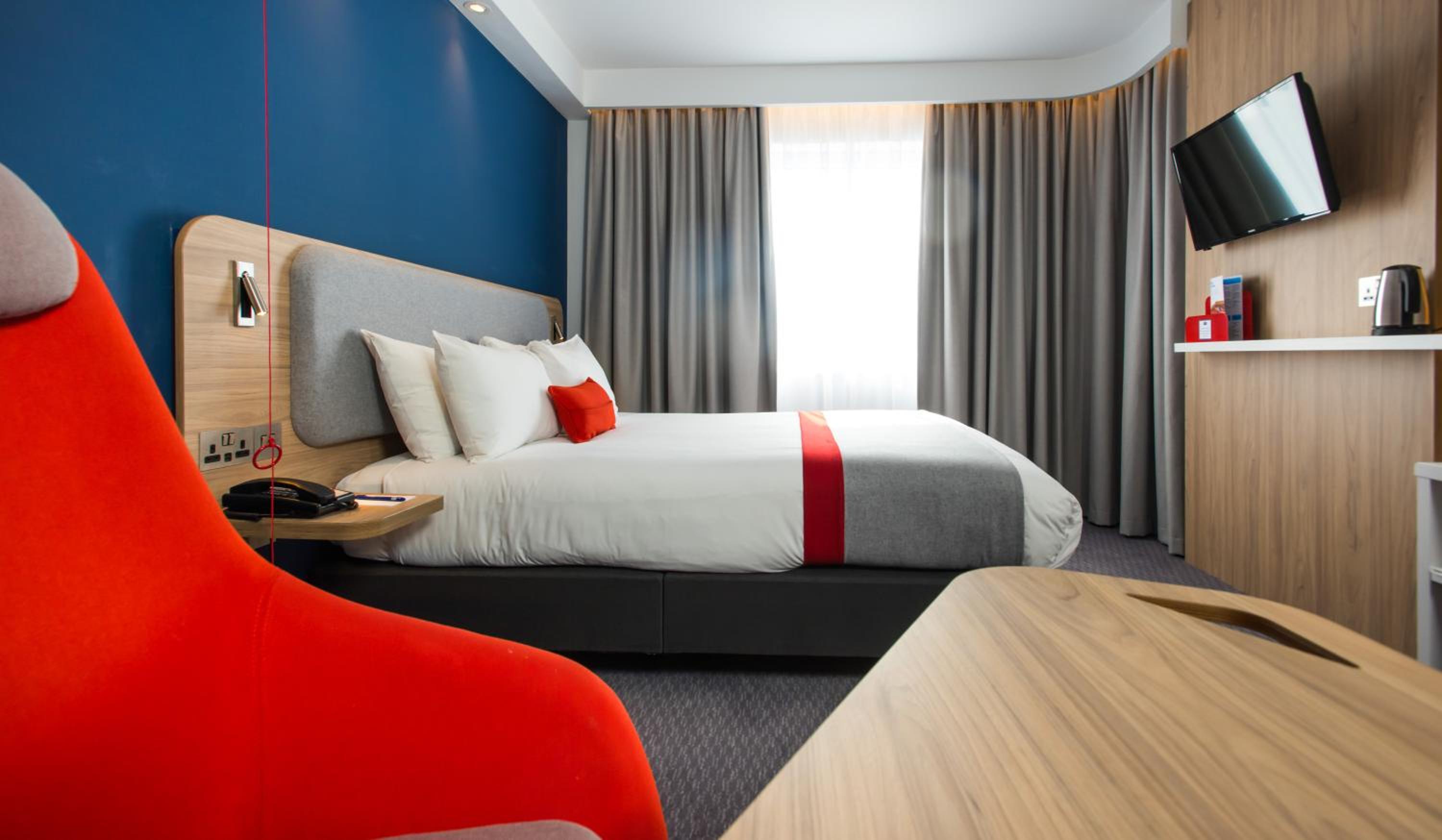 Double Room with Free Hot Breakfast - Accessible - Photo 1
