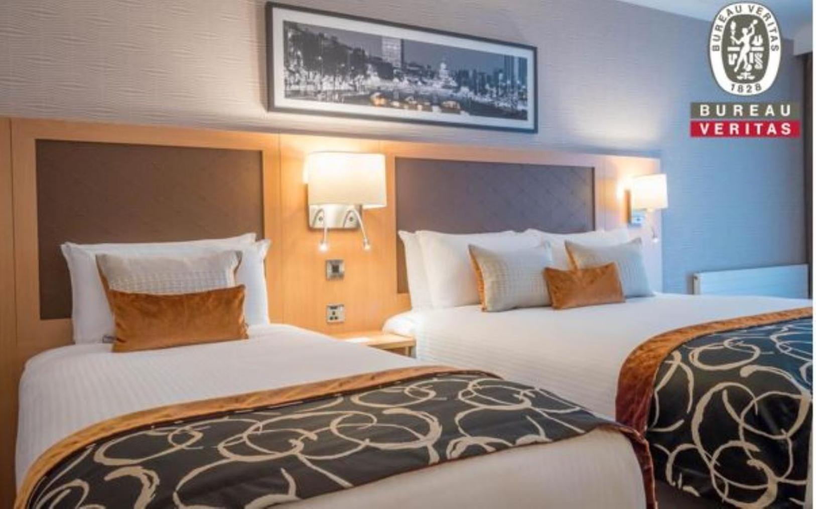 Deluxe Double & Single Room - Photo 4