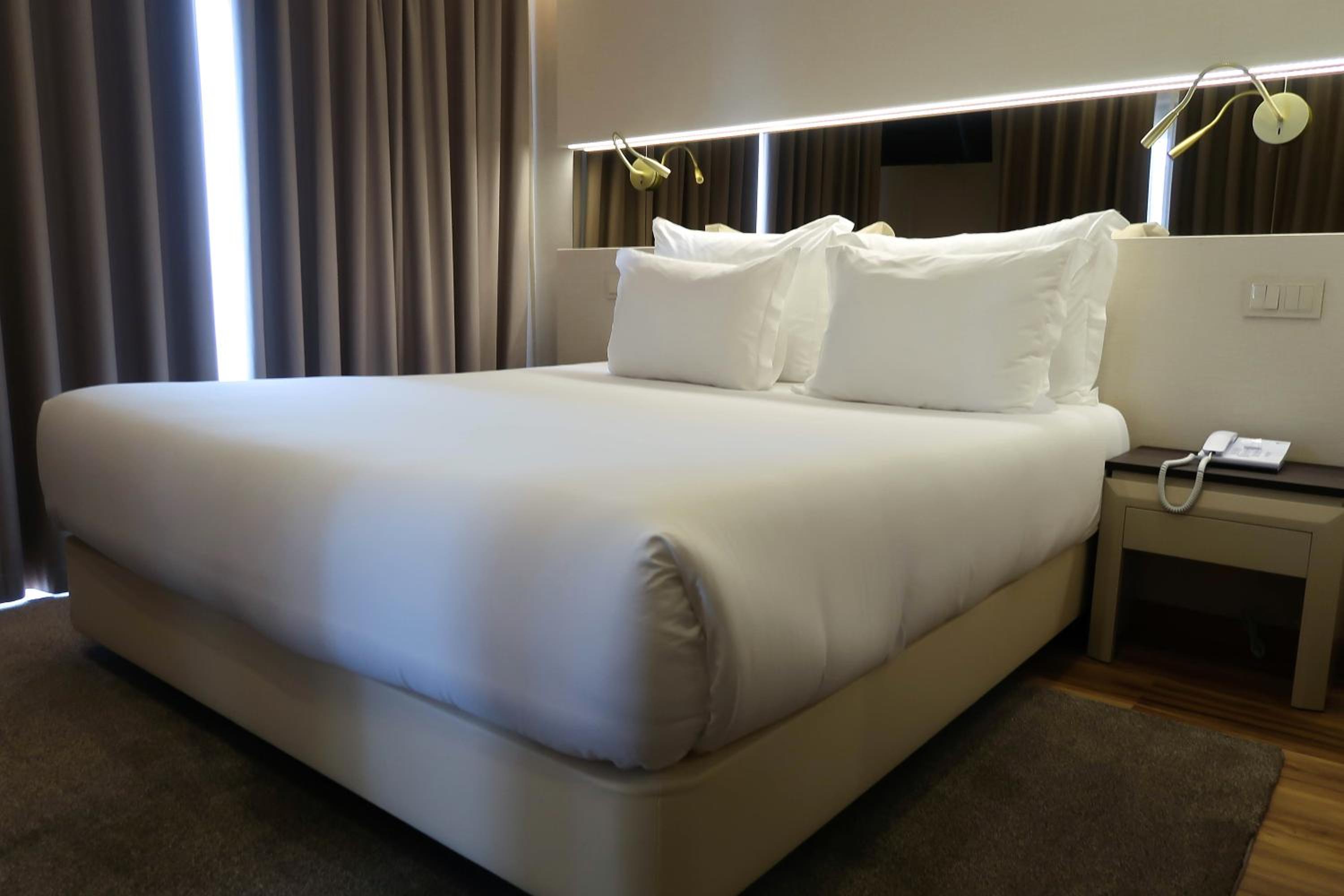 Standard Double Room - Photo 1