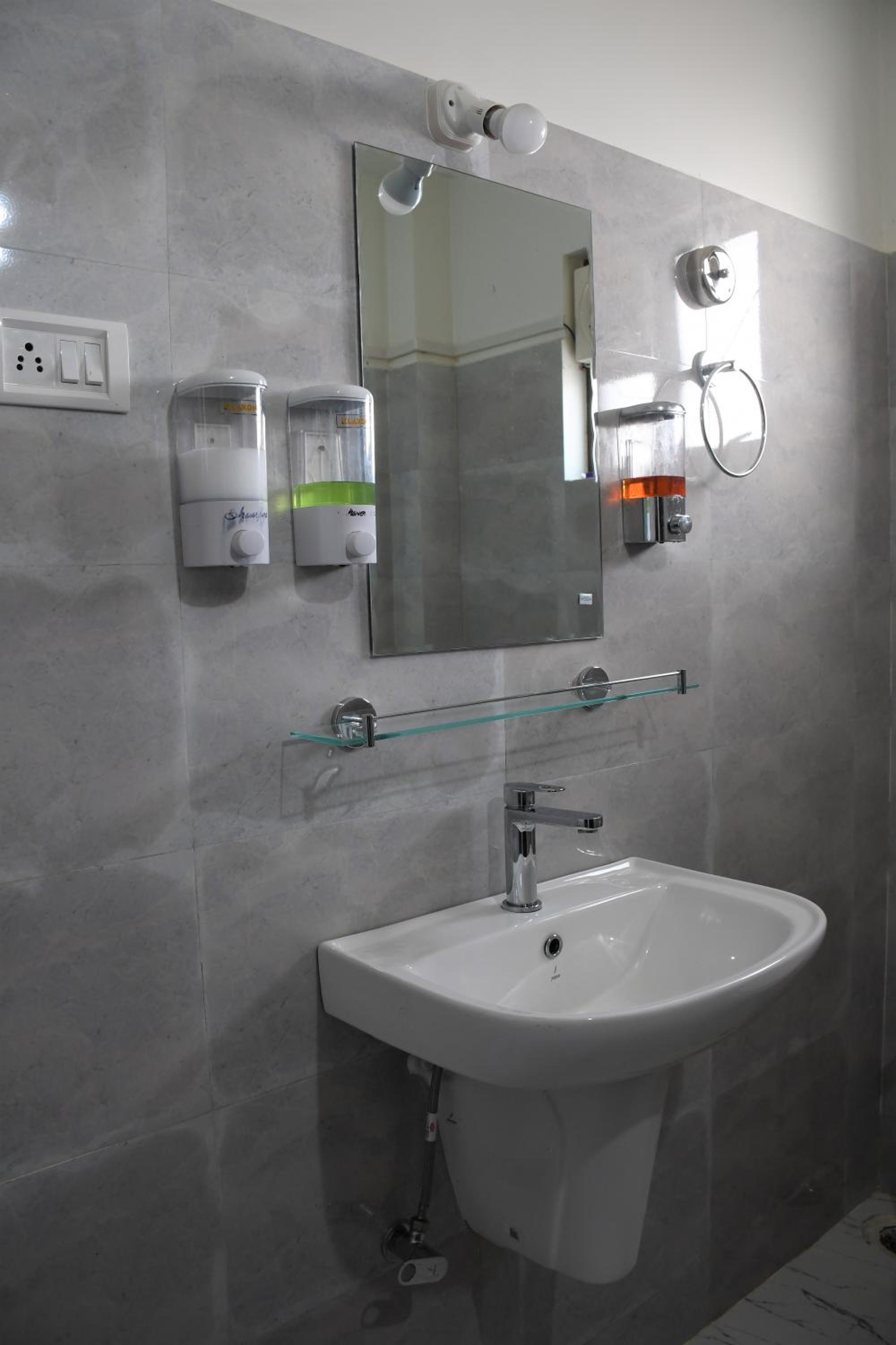 Deluxe Double Or Twin Room With Mountain View photo 2