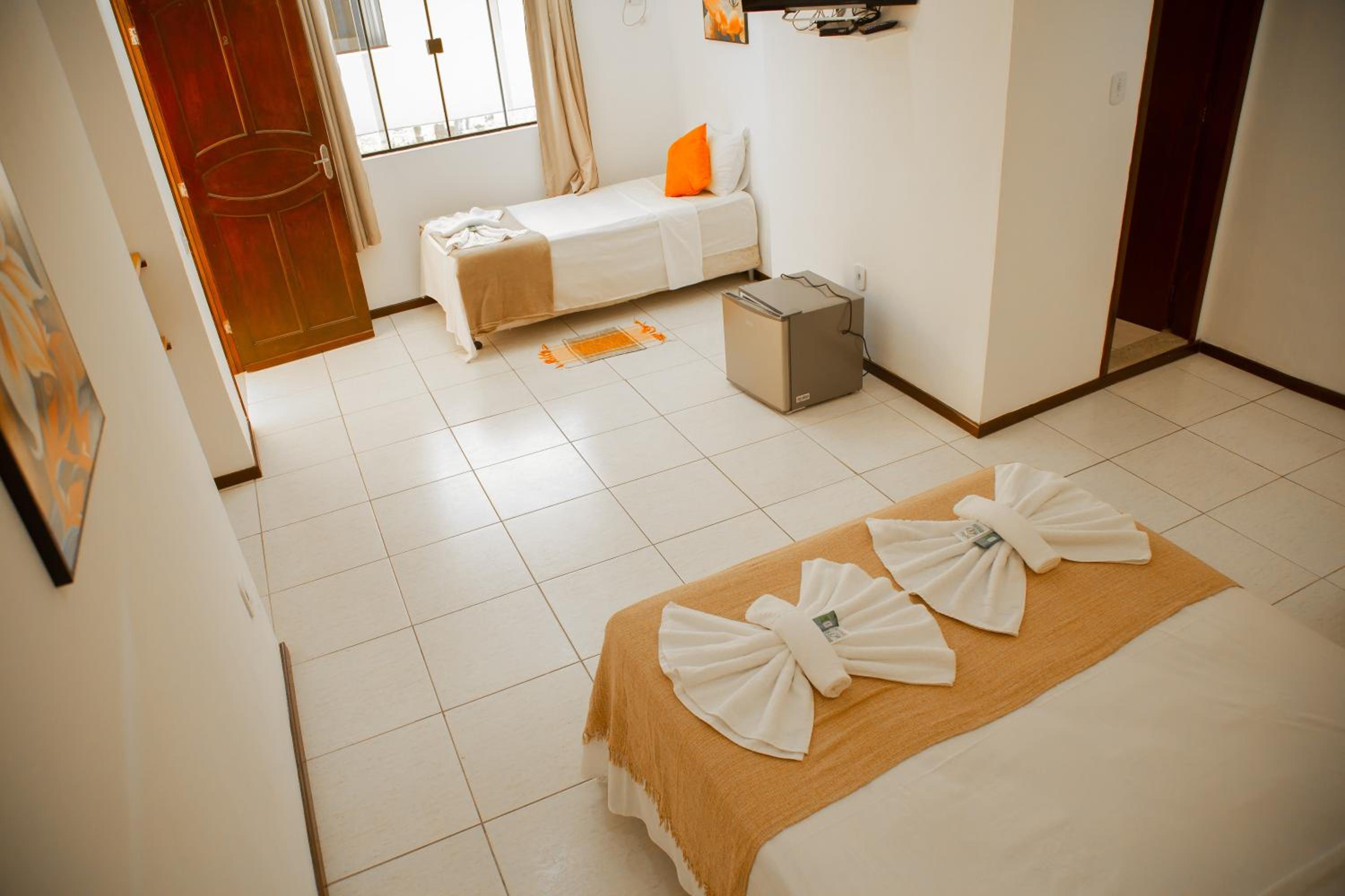 Standard Triple Room - Photo 7