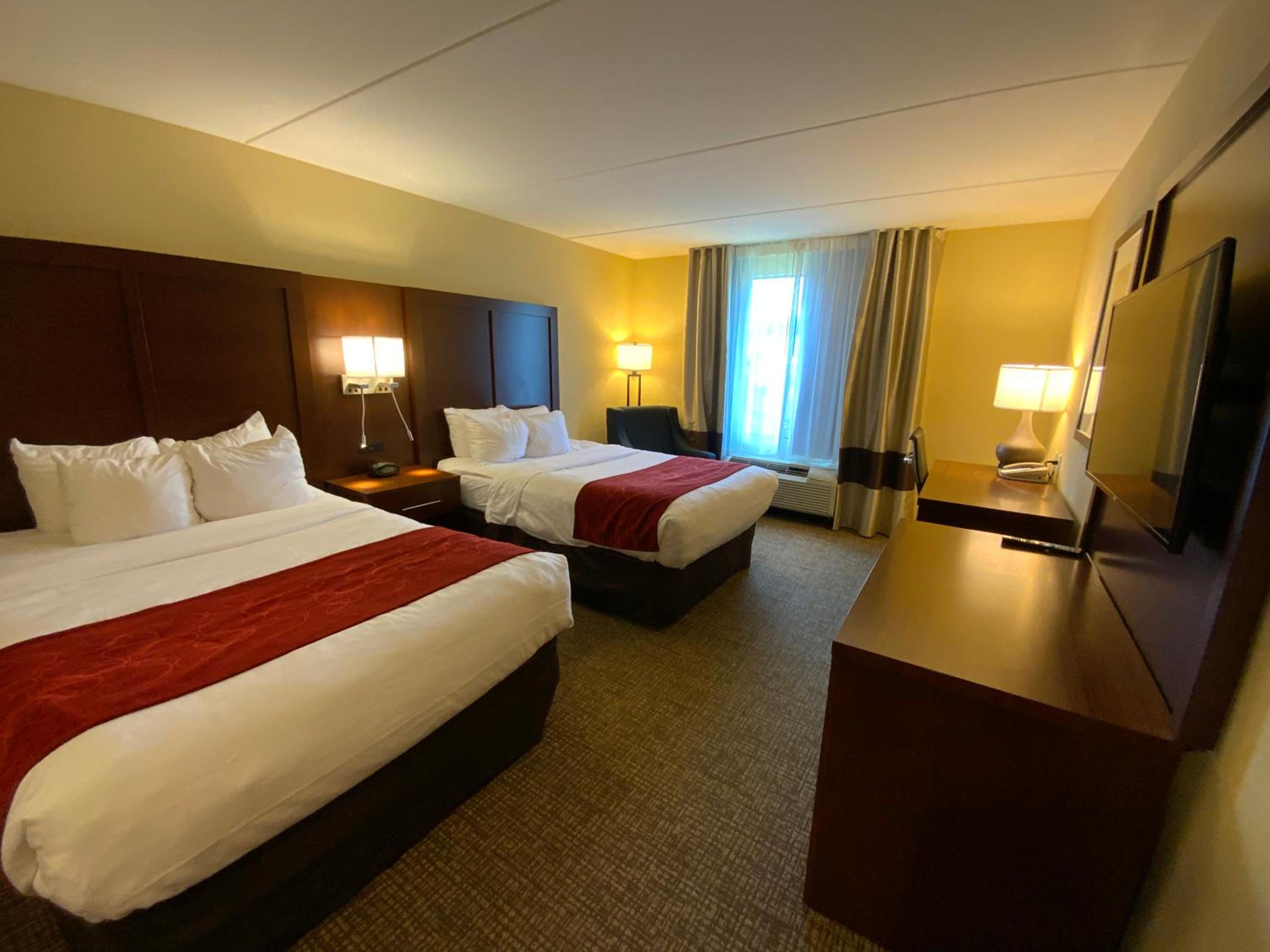 Double Room with Two Double Beds - Non-Smoking - Photo 3