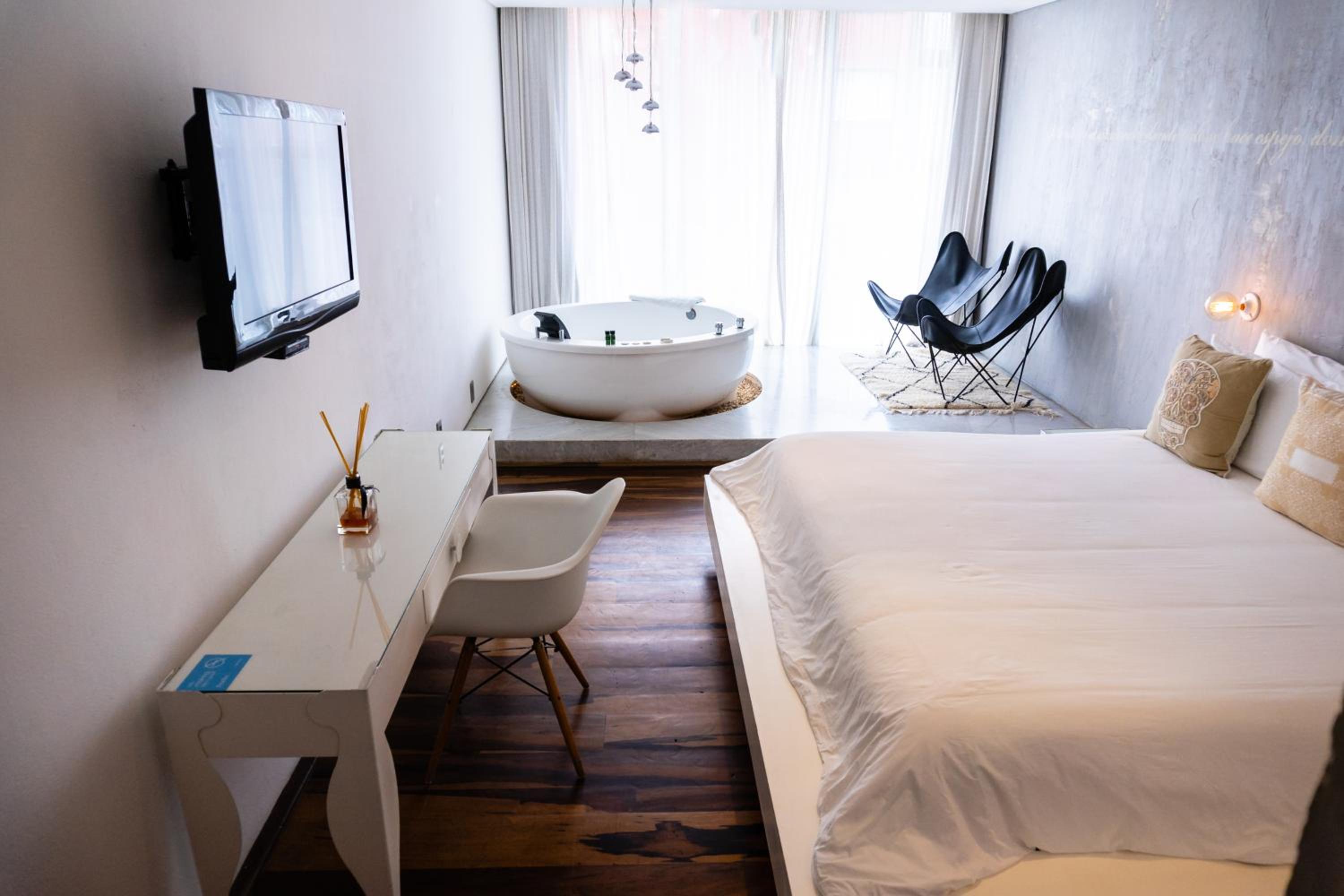 Junior Suite - Photo 10
