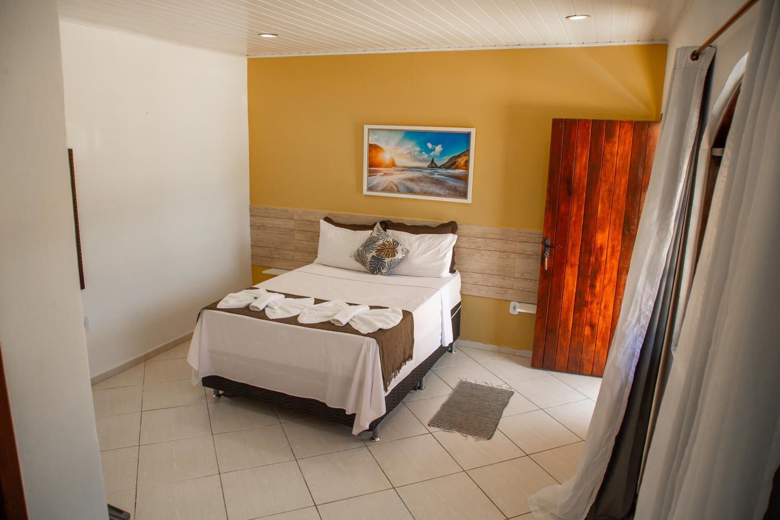 Standard Double Room - Photo 7