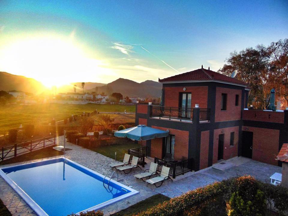 Villa with Private Pool