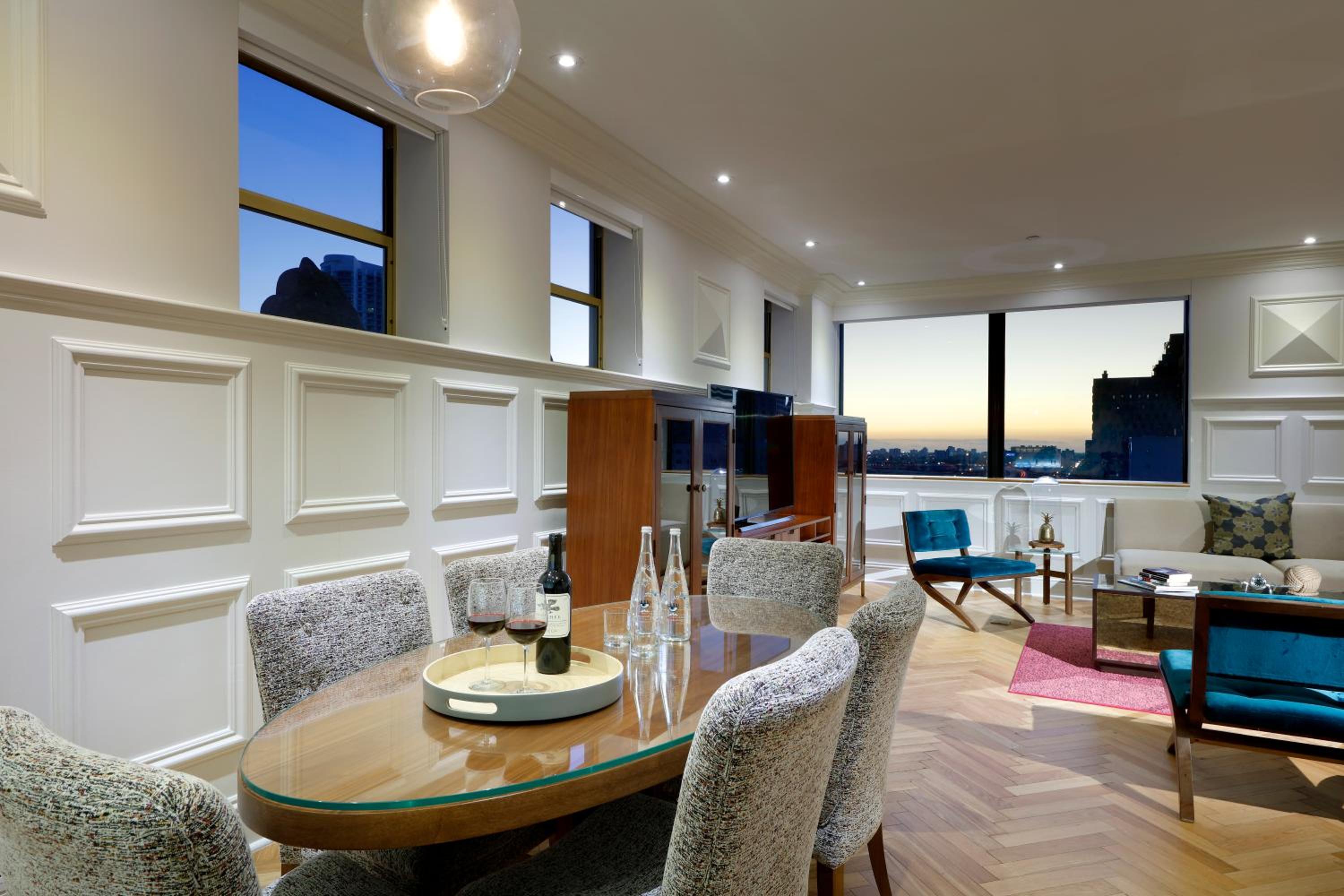 Presidential Suite thumbnail 6