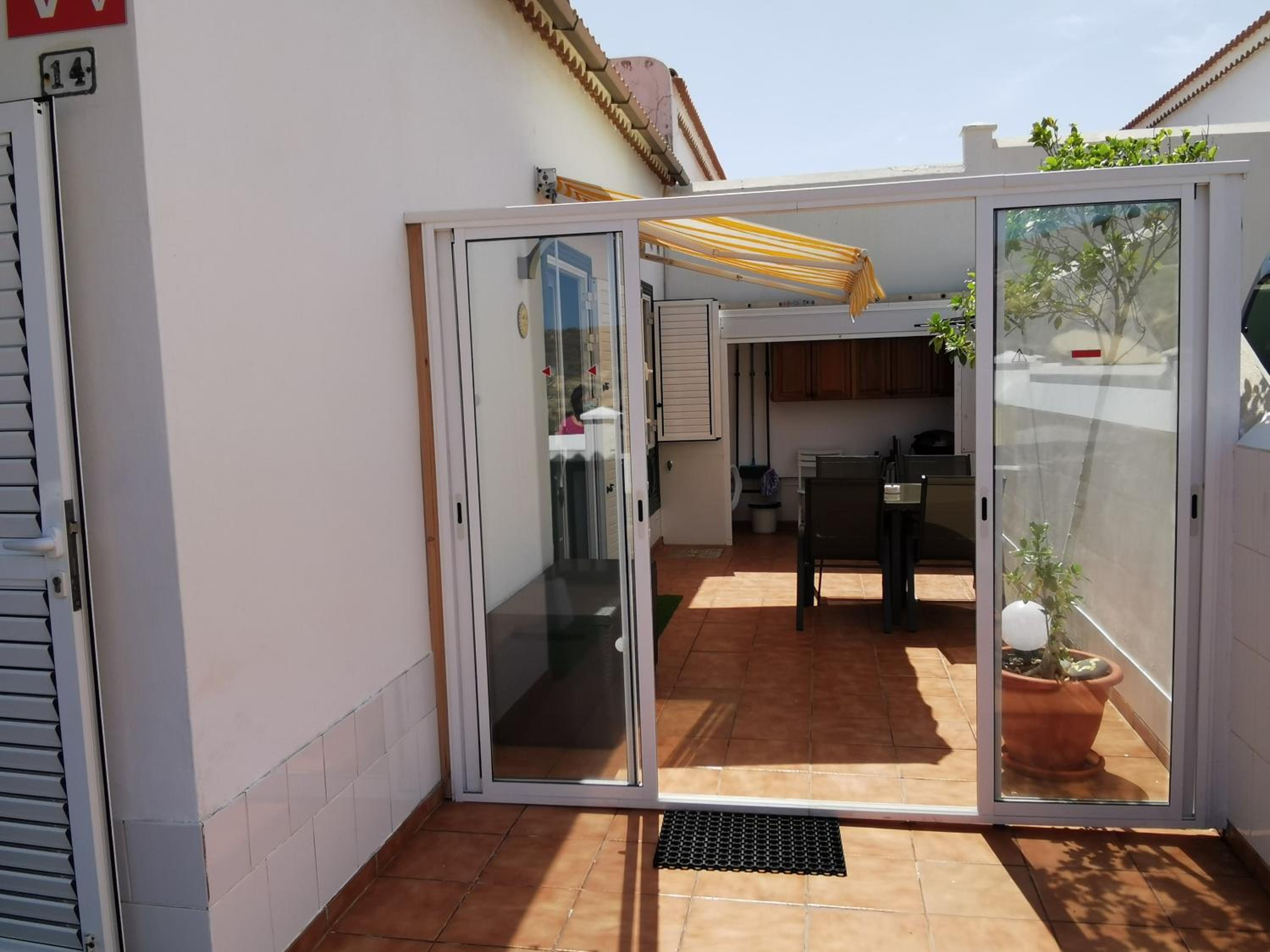Two-Bedroom House photo 2