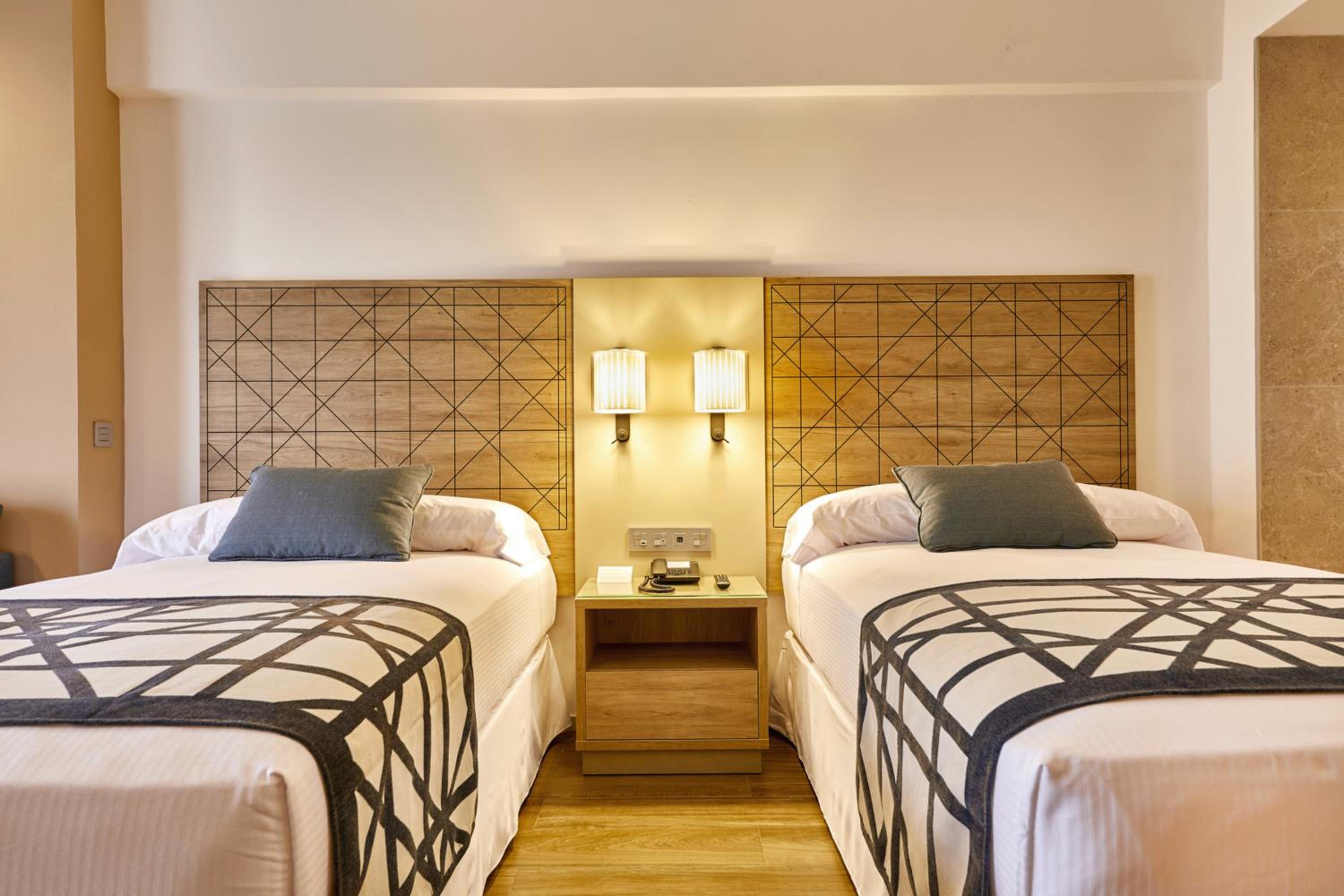 2 Bedroom Junior Suite