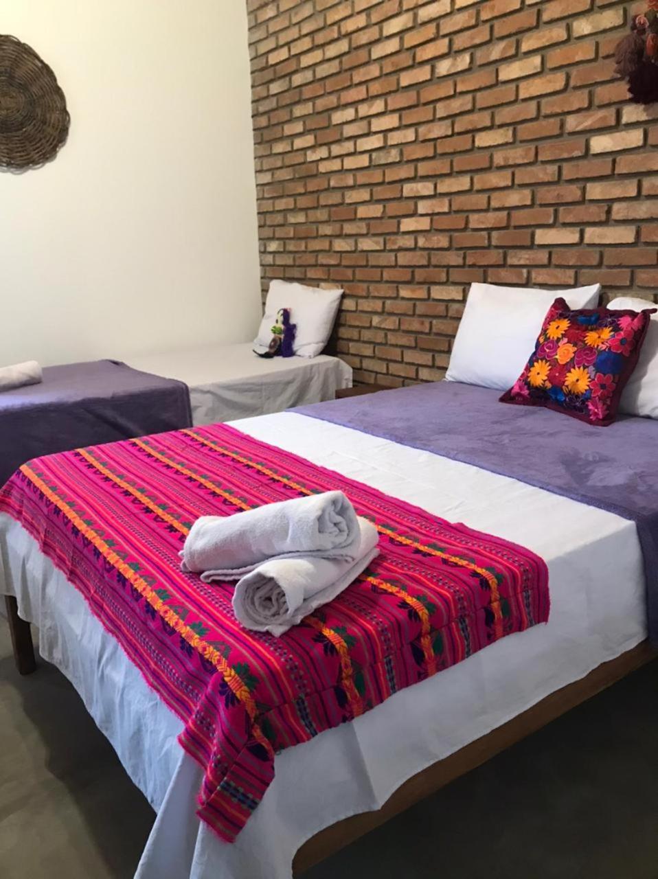 Triple Room with Bathroom - Photo 8