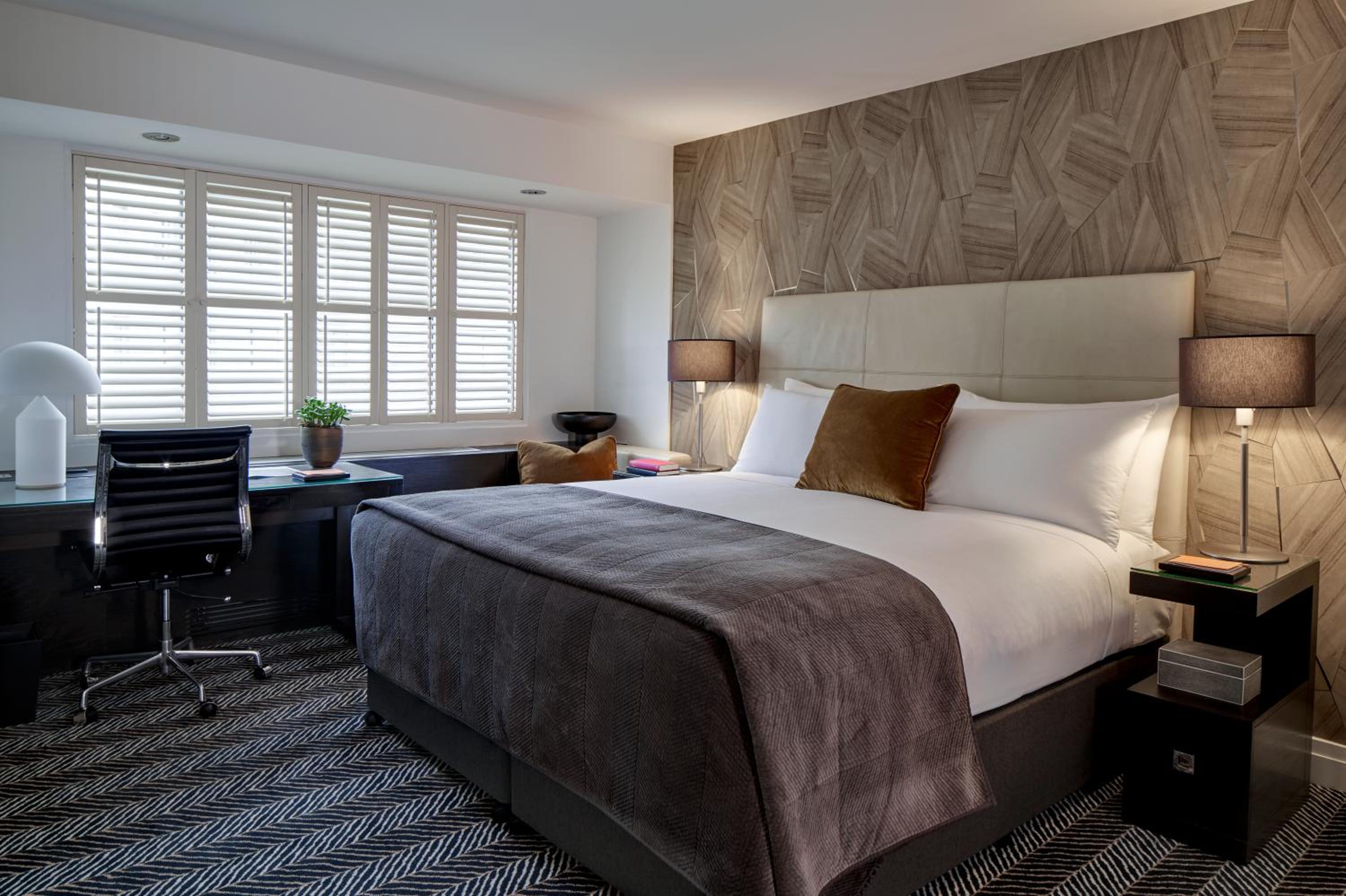 Standard King Room