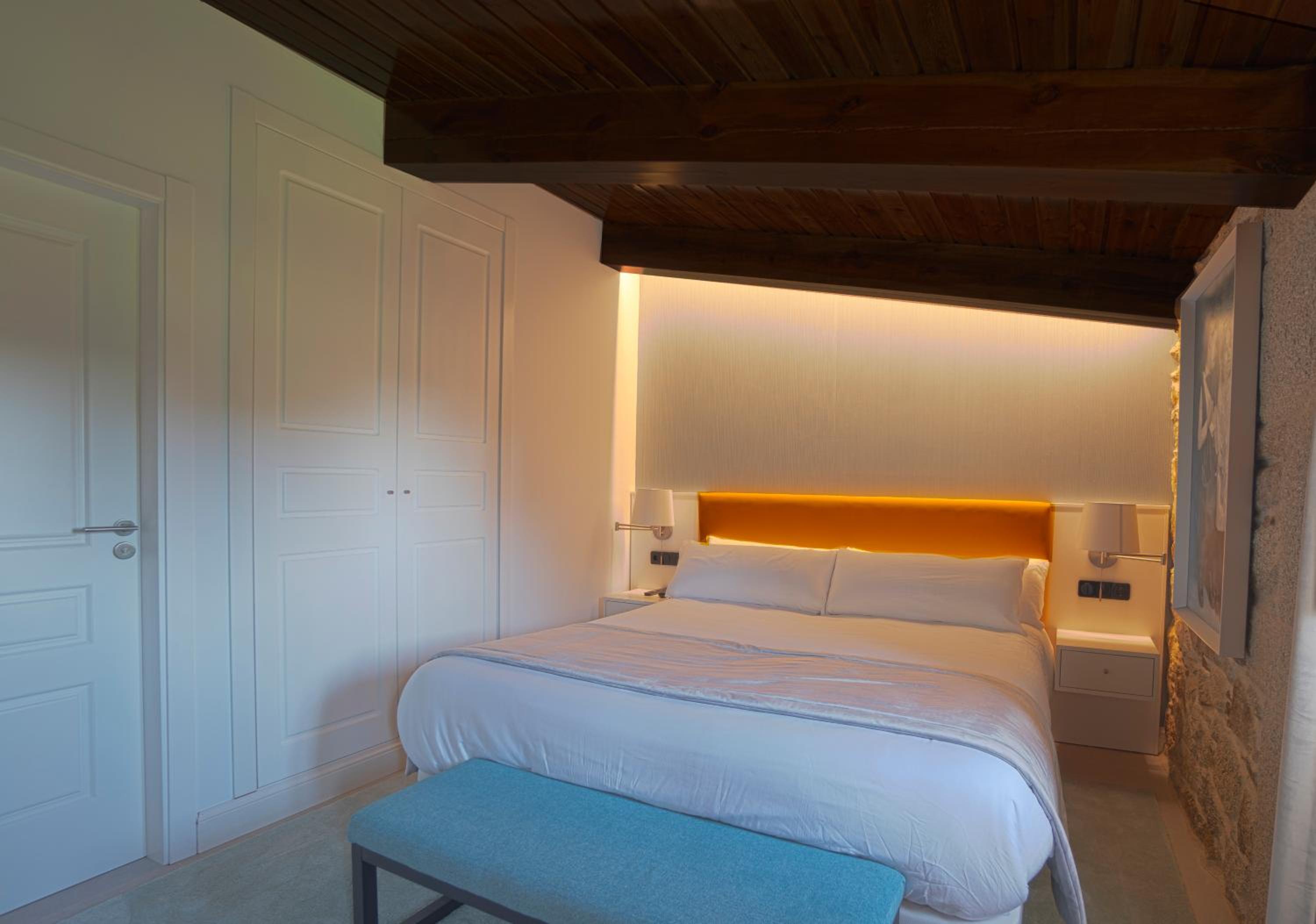 Superior Double Room - Photo 3