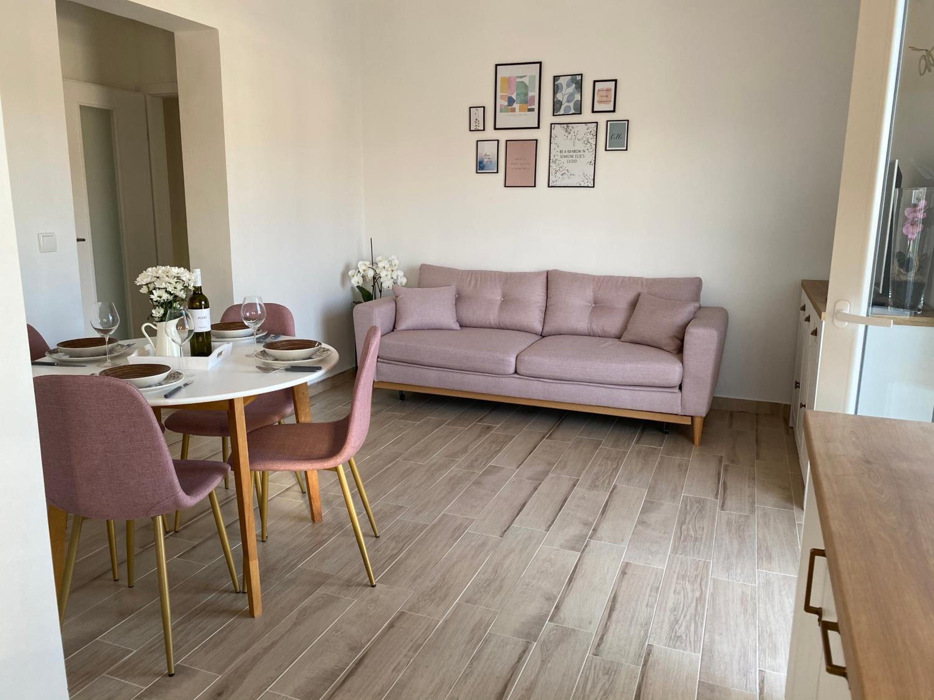 Two-Bedroom Apartment with Terrace and Sea View - Attic photo 2