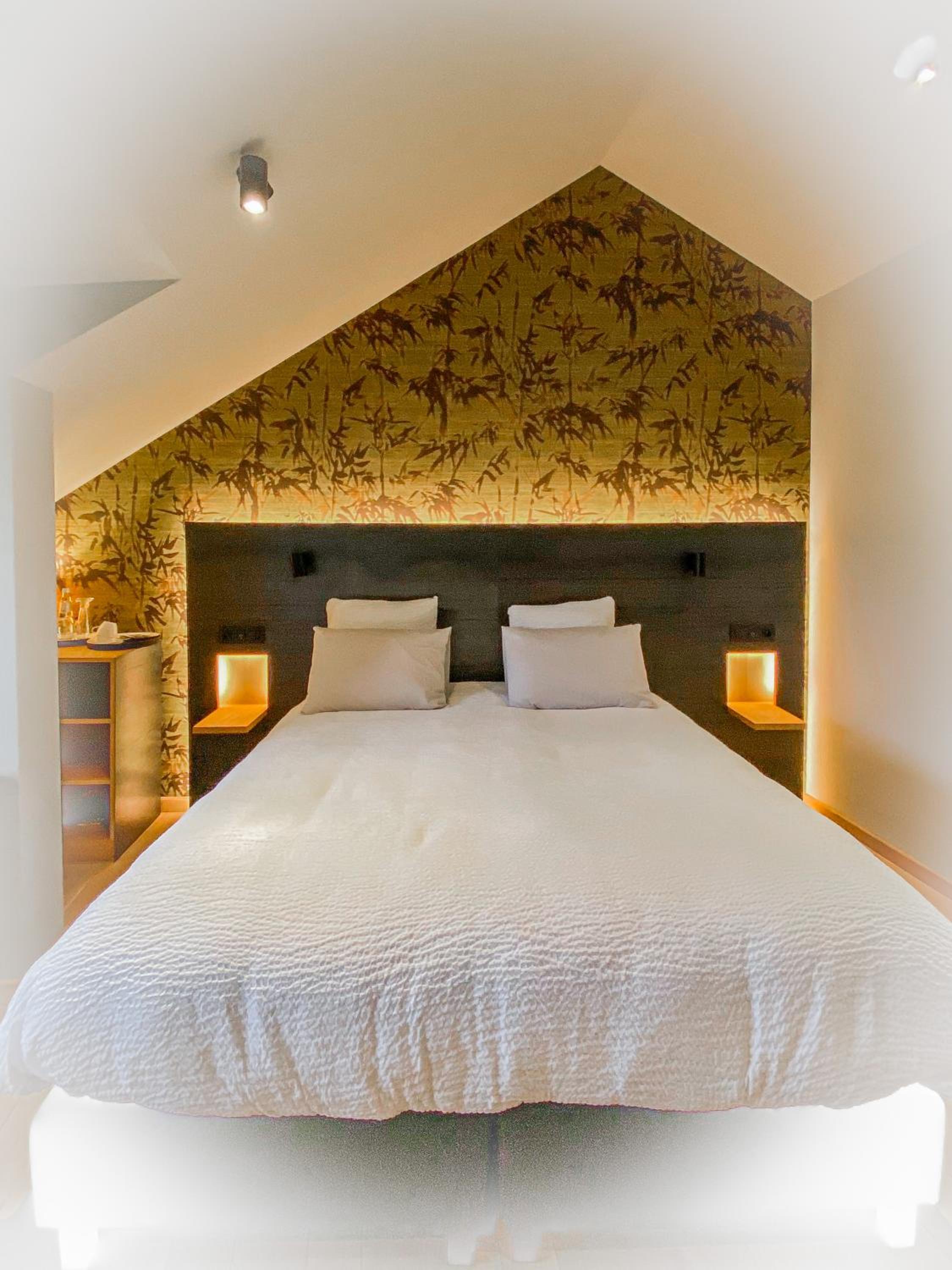 Junior Suite with Garden View - Photo 4
