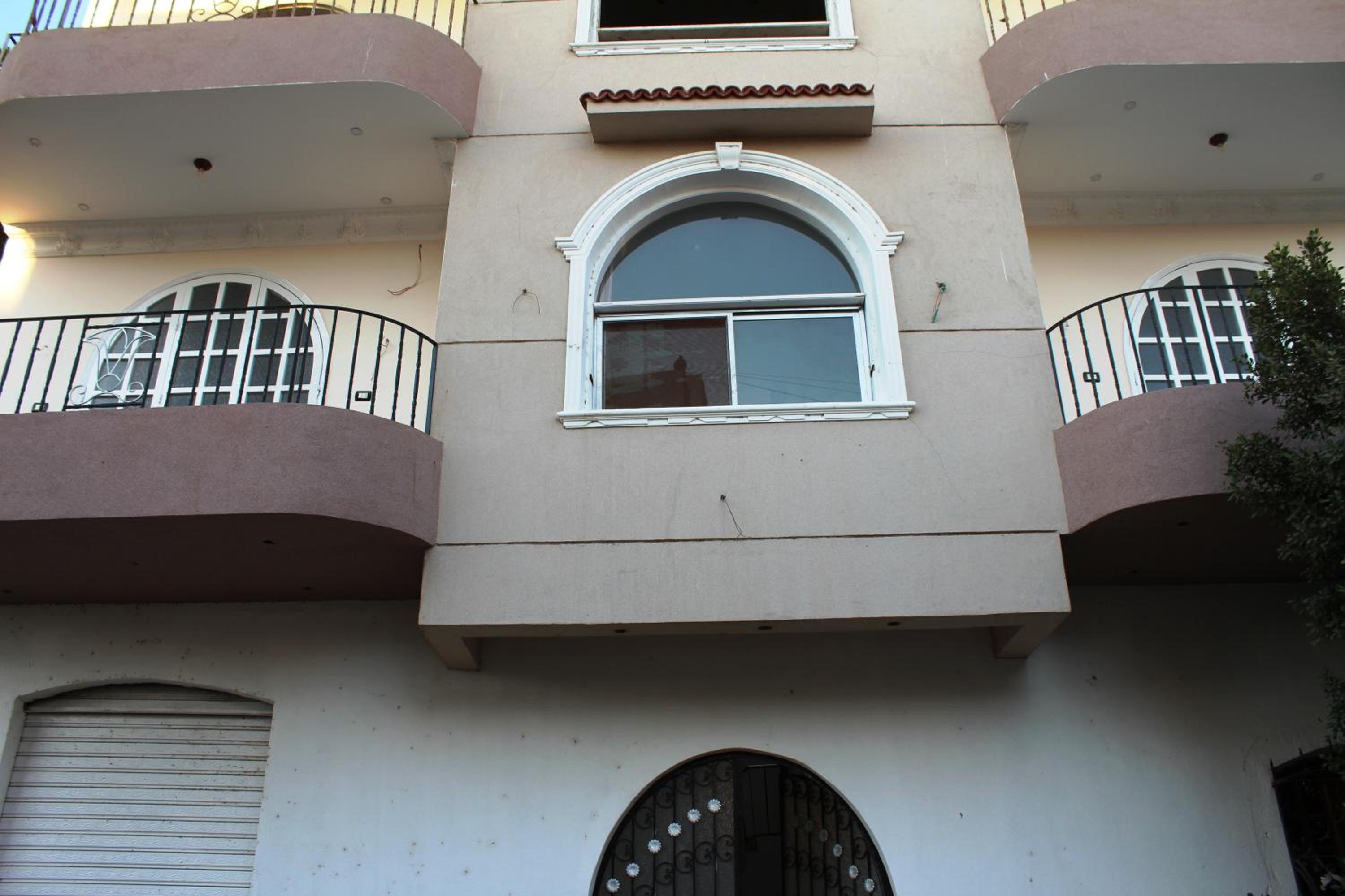 One-Bedroom Apartment - Photo 12