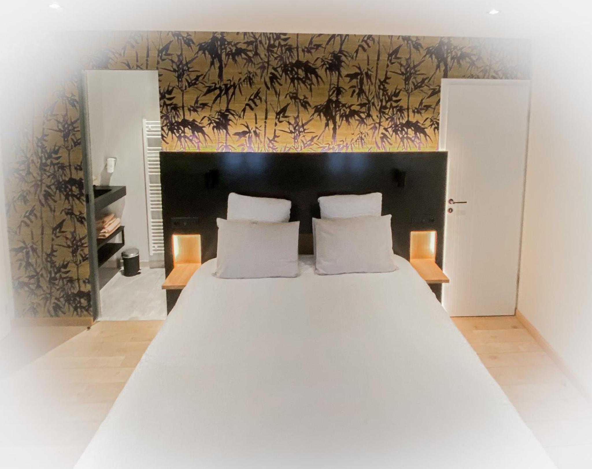 Double Room with Private Bathroom photo 2