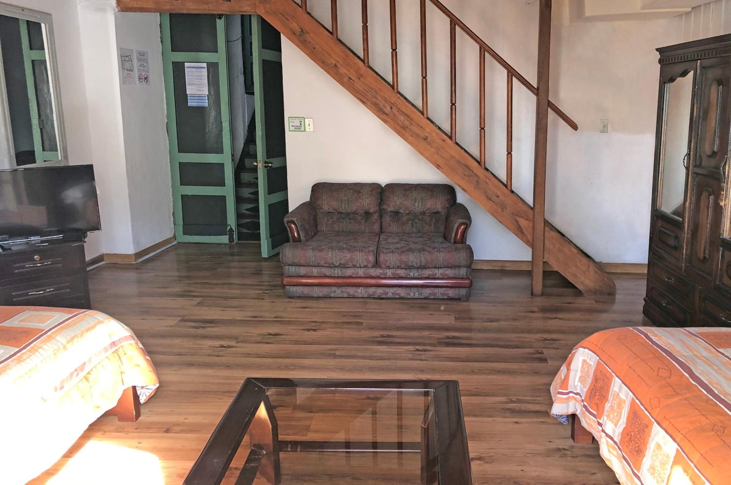 Family Room photo 2