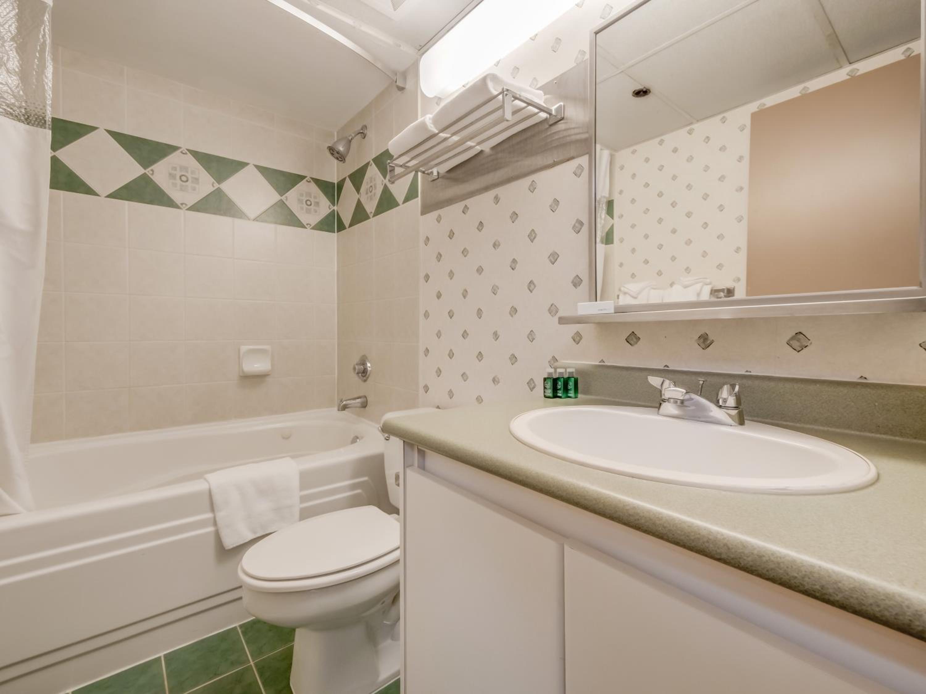Queen Room - Disability Access