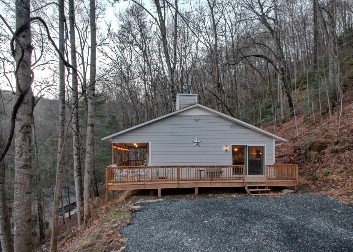 Two-Bedroom House photo 2