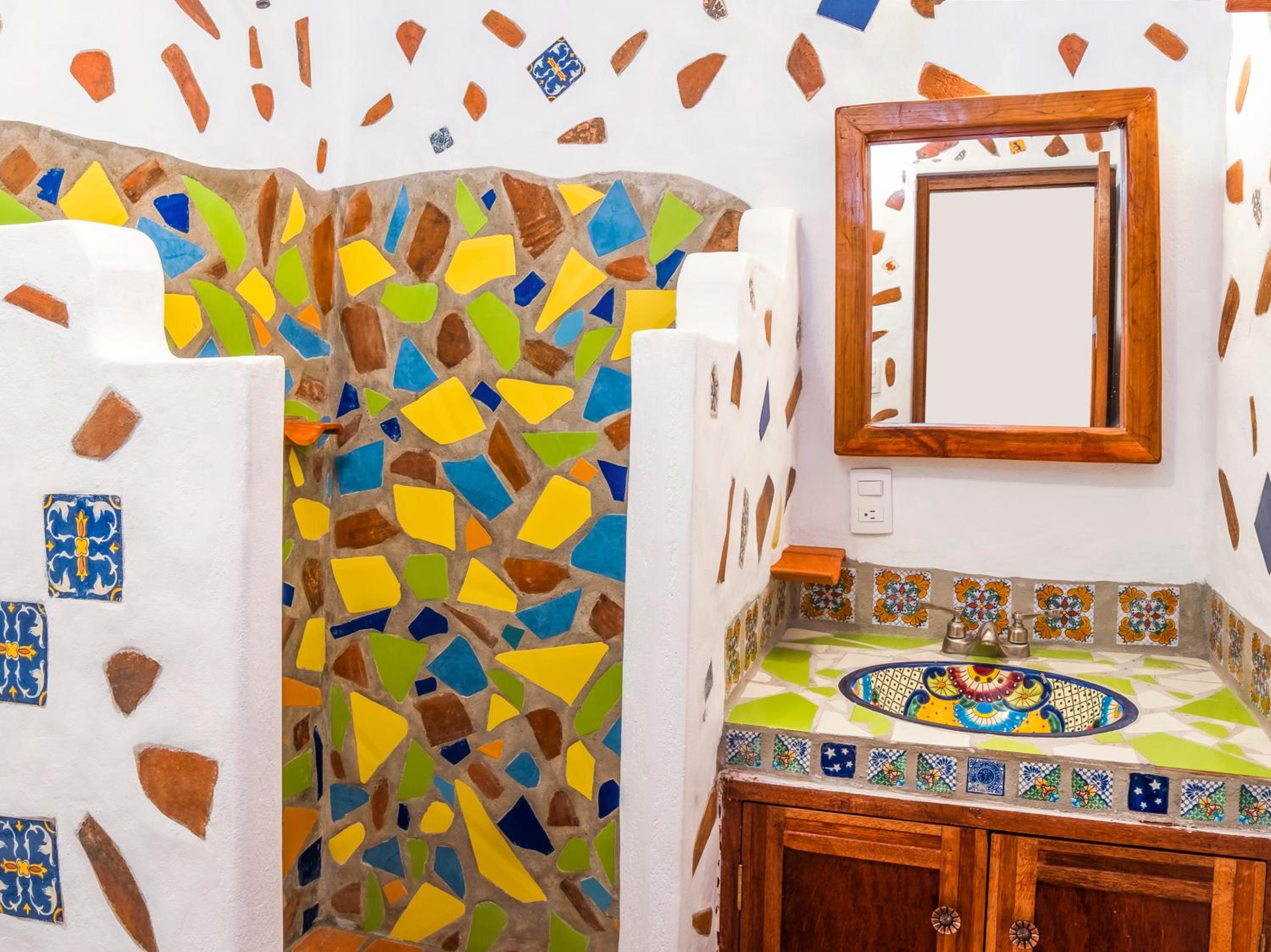 Standard Twin Room - Photo 4