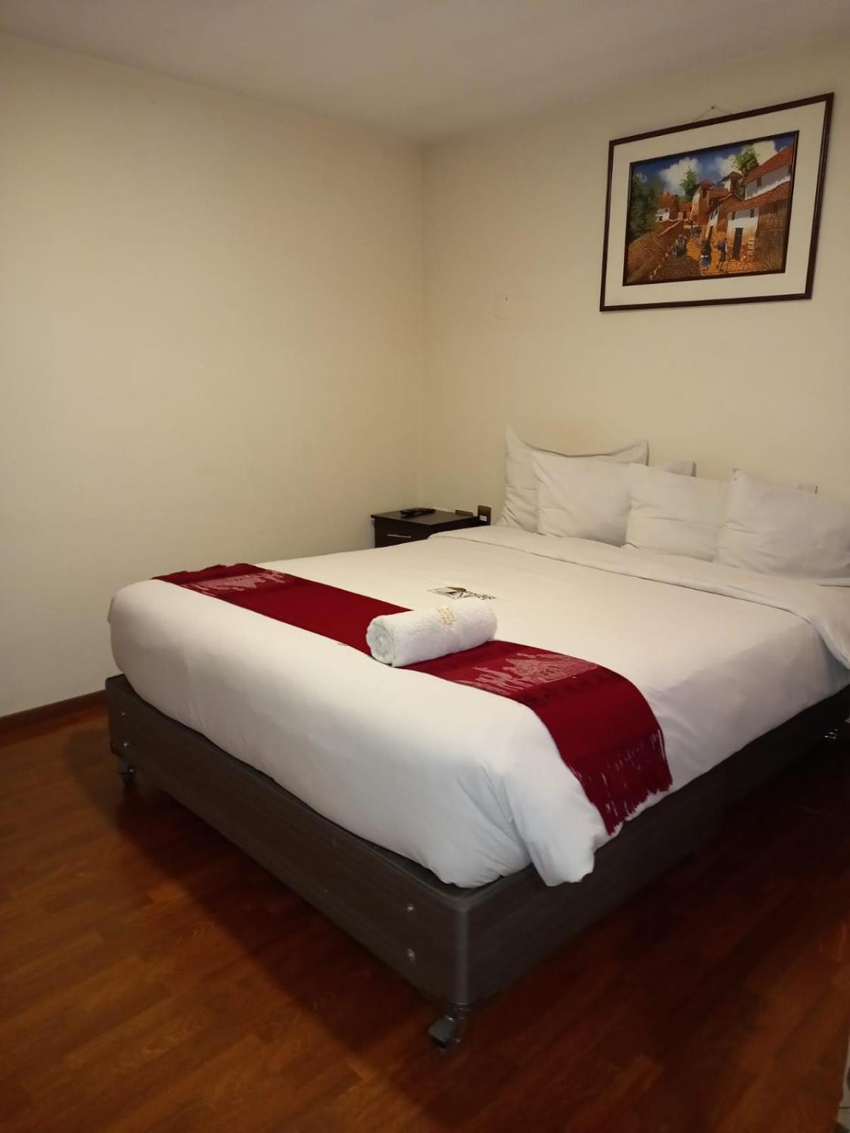 Standard Double Room - Photo 2