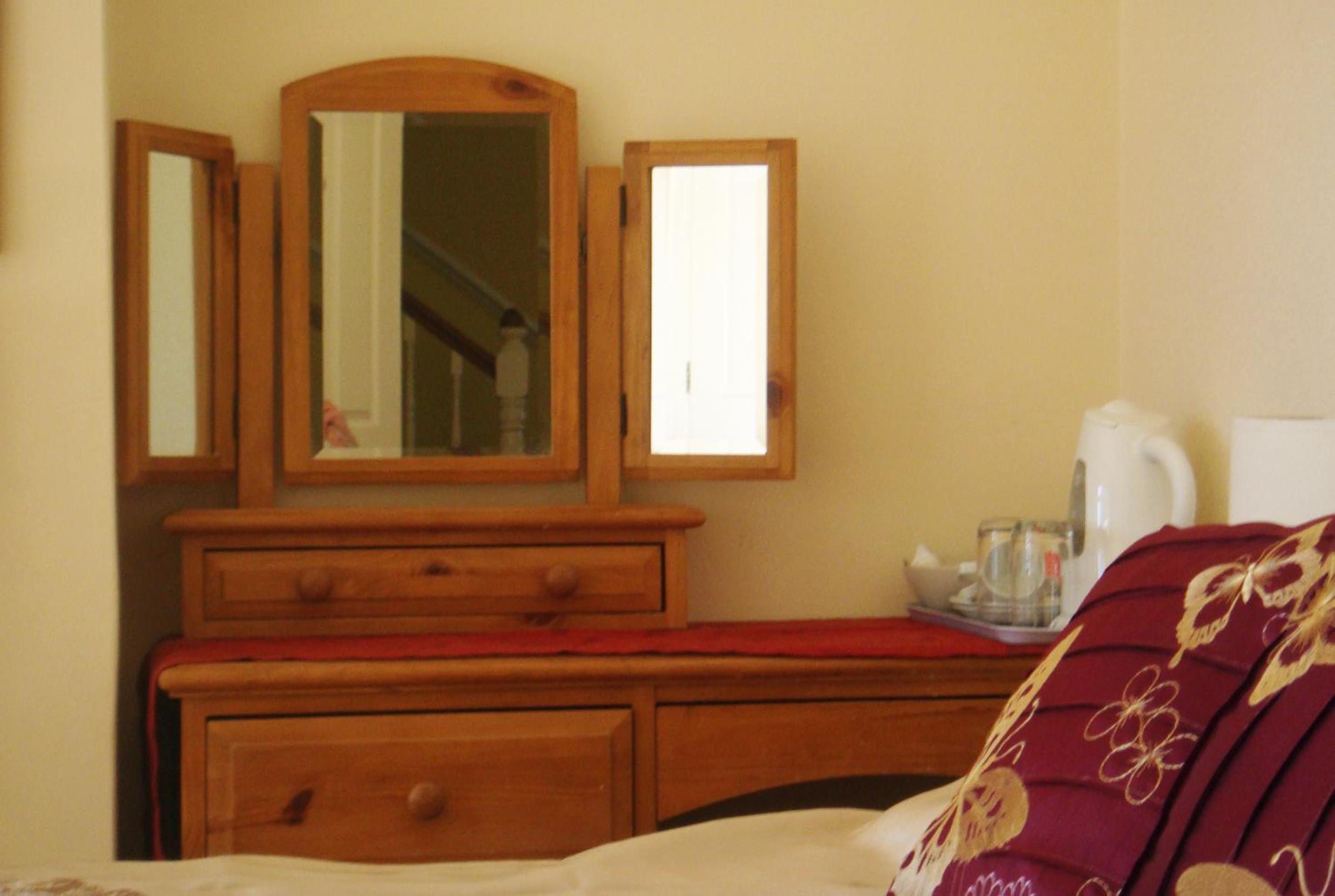 Double Room With Garden View - Ground Floor photo 3