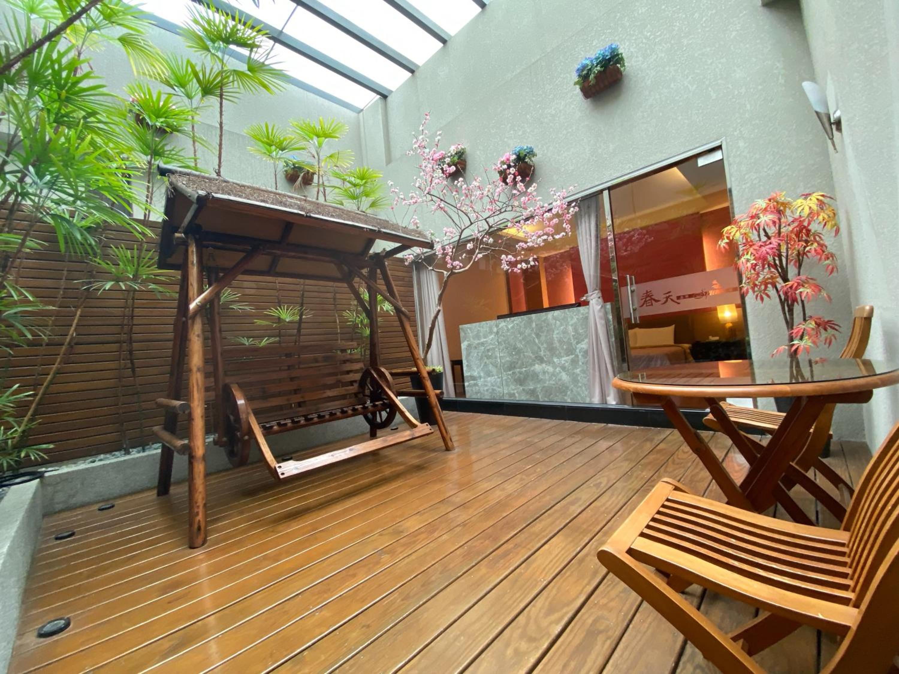Deluxe Double Room (Check-in after 20:00) photo 2