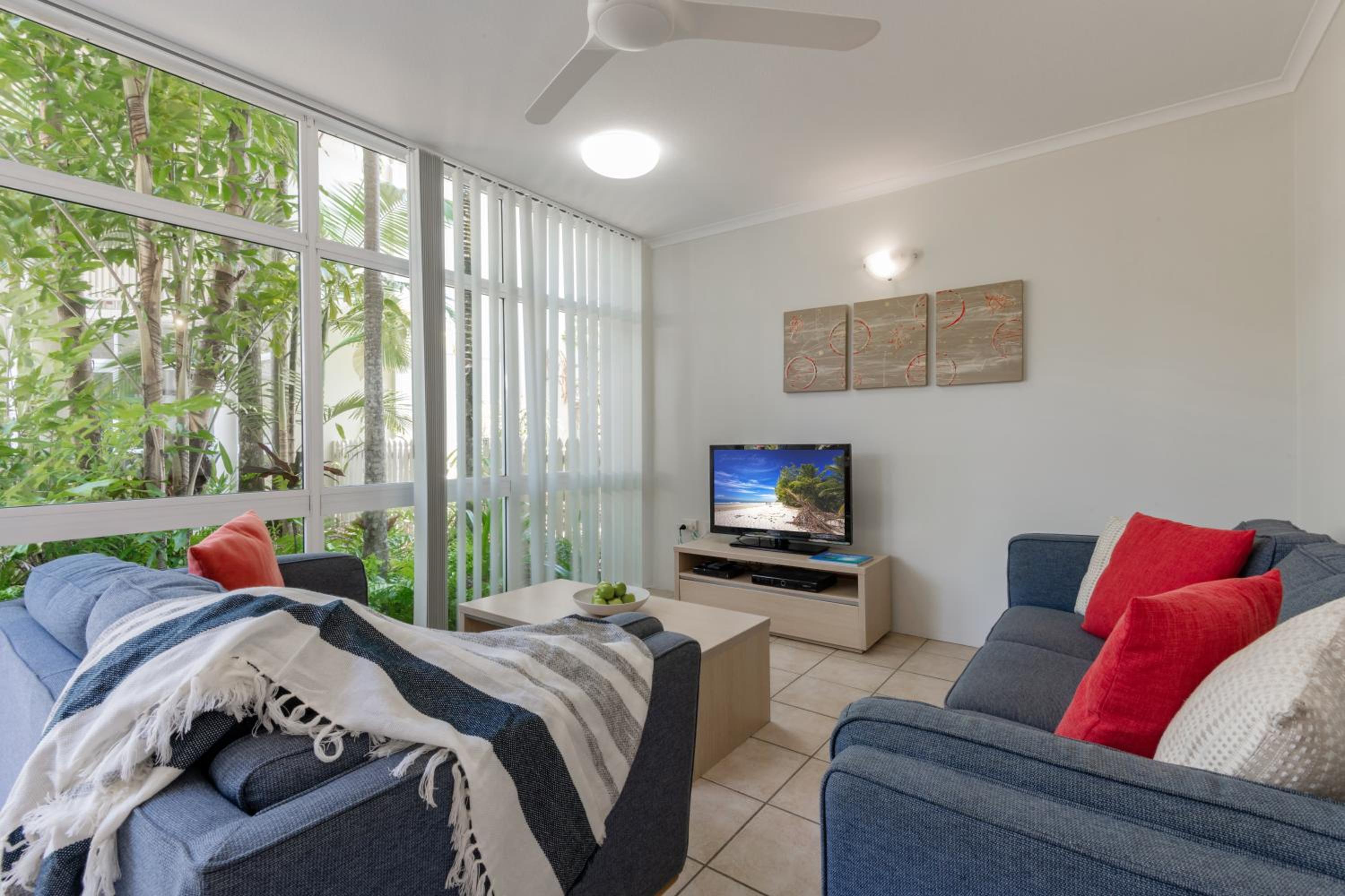 Deluxe 1 Bedroom Townhouse photo 1