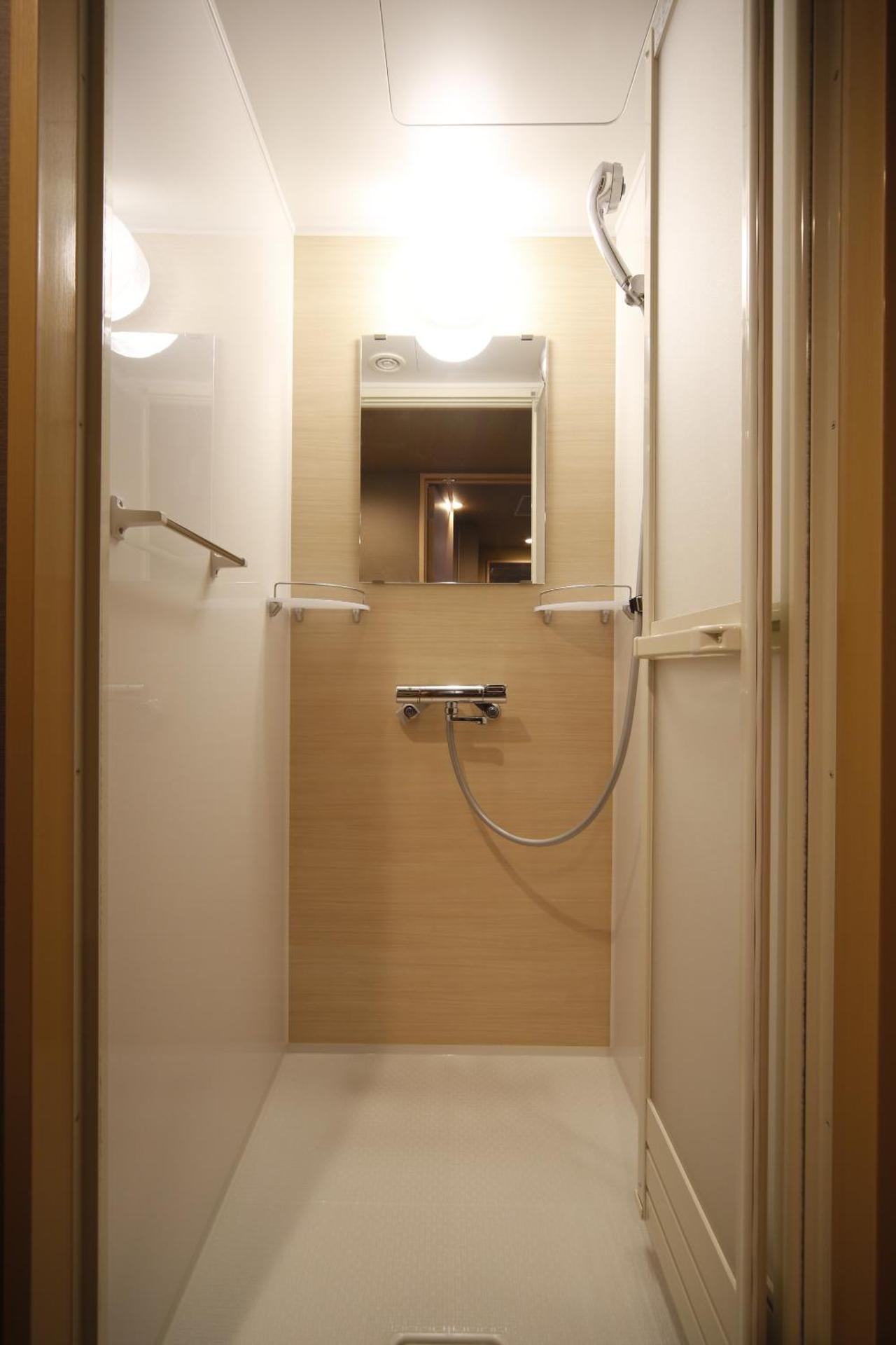 Hollywood Twin Room with Tatami Floor - No Daily Cleaning photo 2
