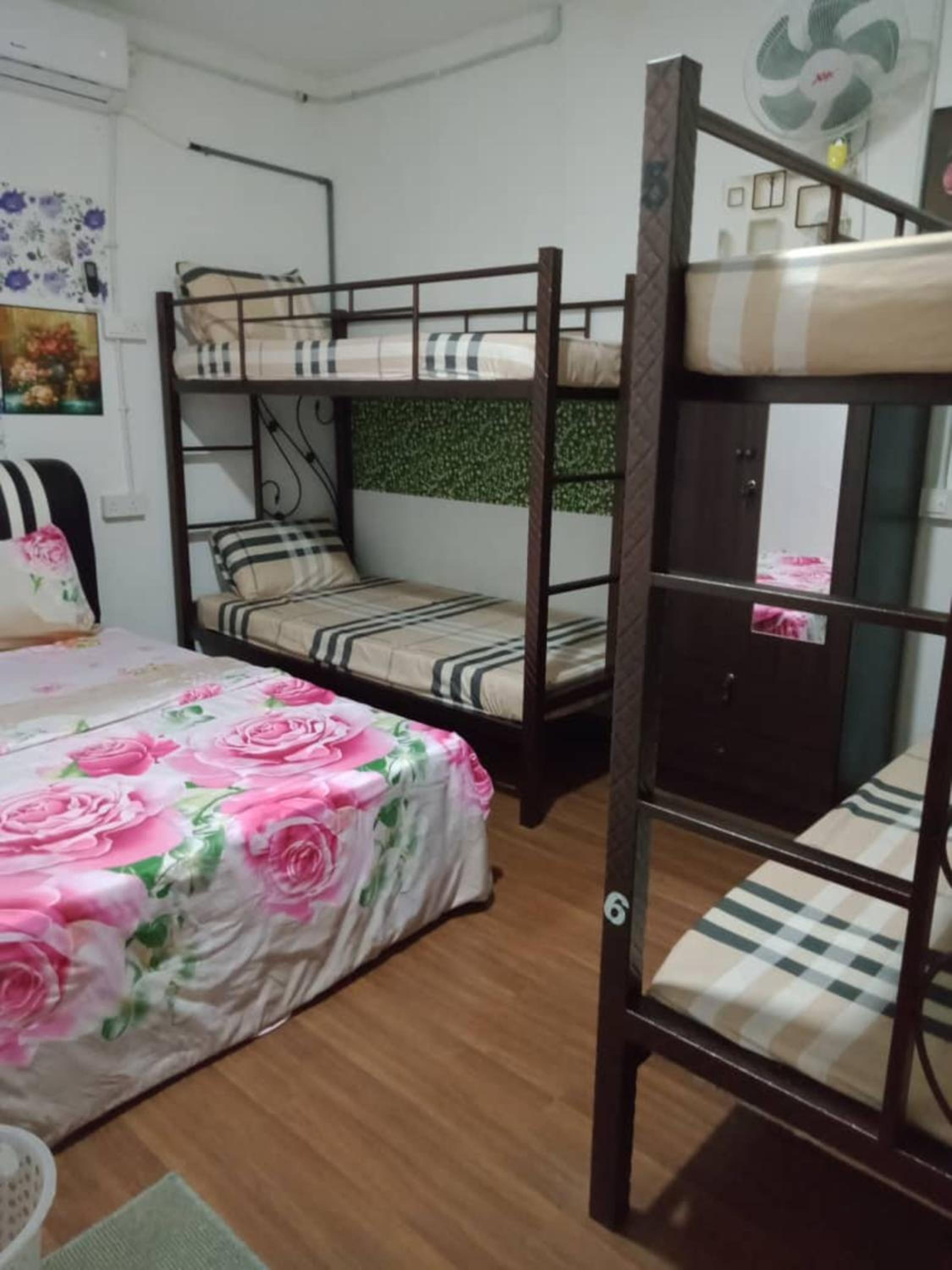 Bed in 4-Bed Dormitory Room