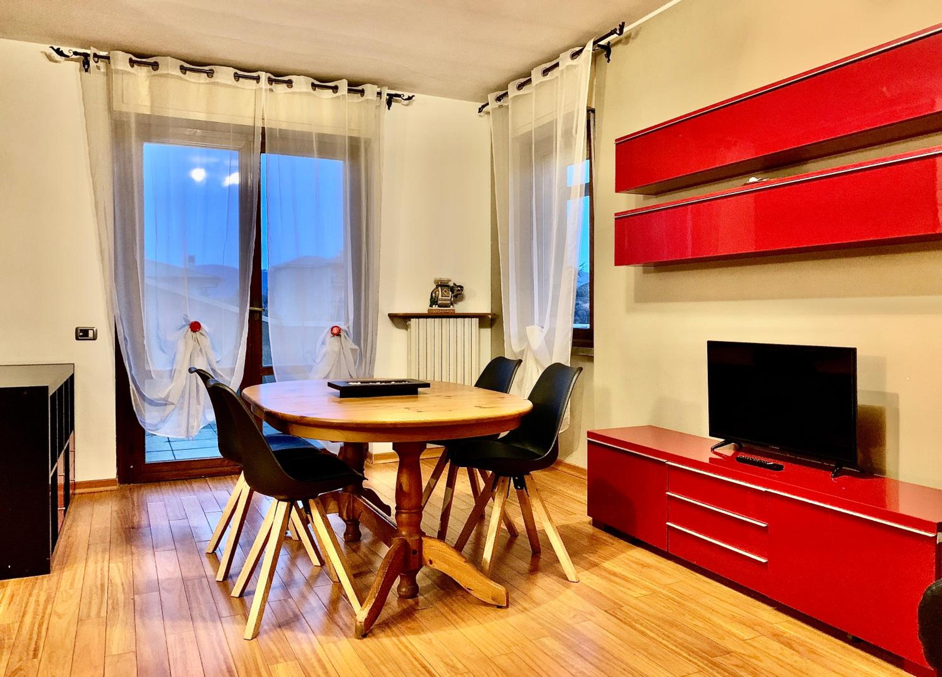 Two-Bedroom Apartment - Photo 6