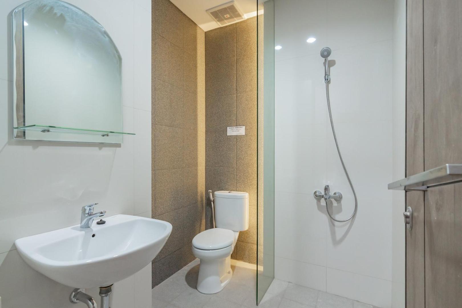 Double Room - Photo 8