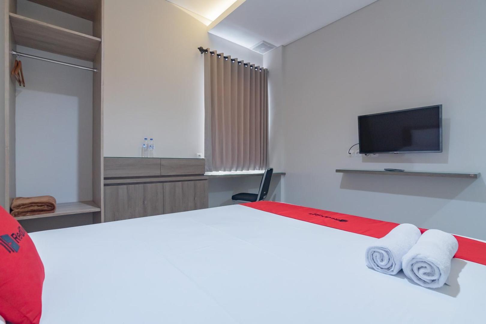 Double Room - Photo 2